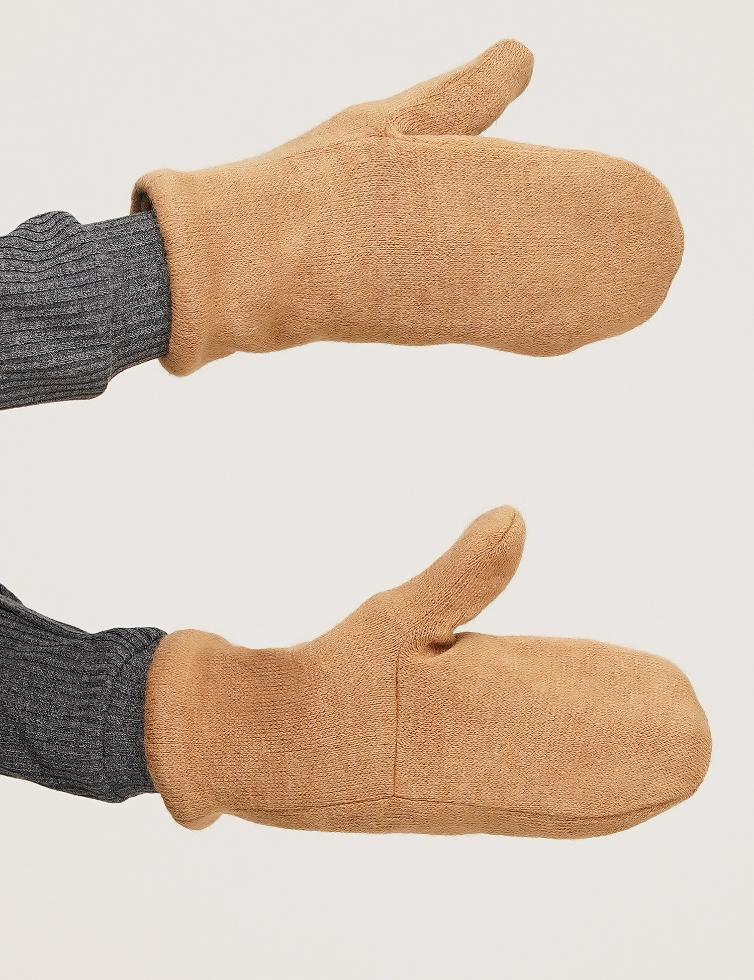Жіночі коричневі рукавички