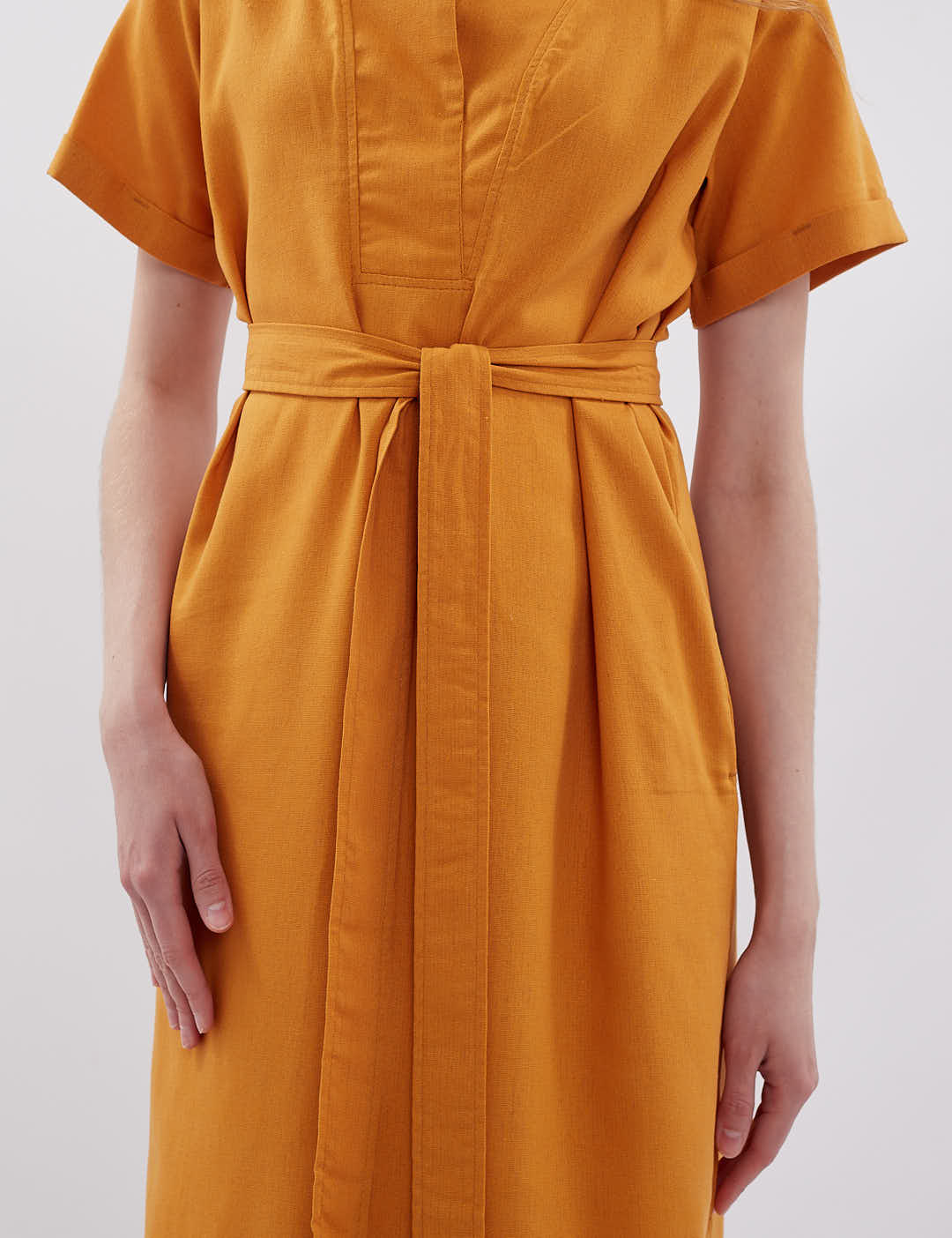 Картинка Сукня Voyager dress міді жовта
