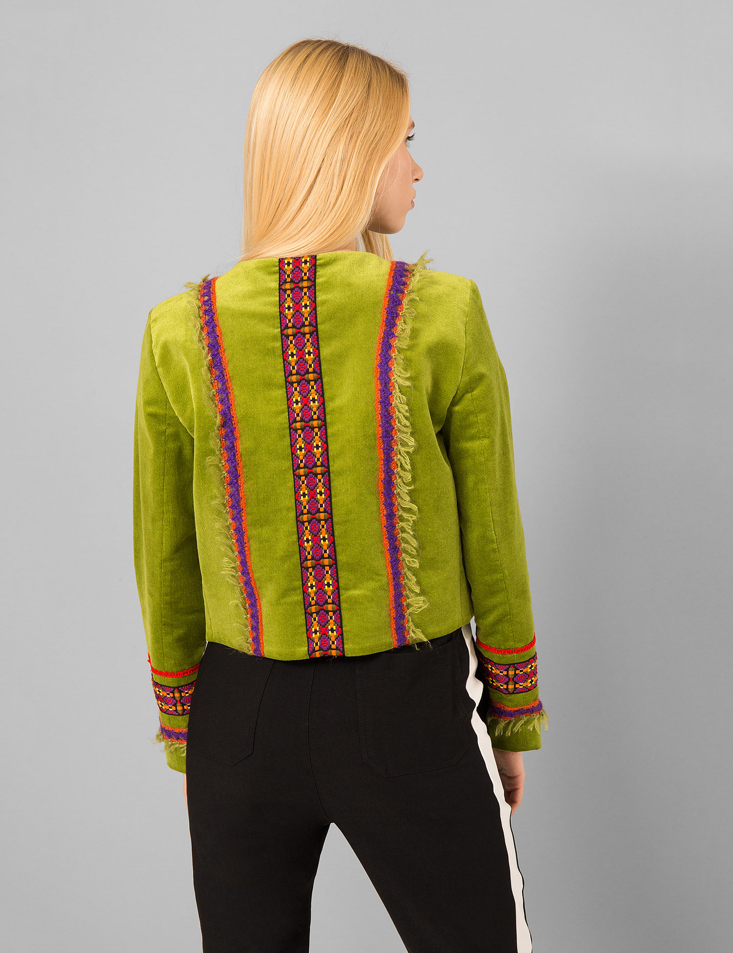 Картинка Жіночий зелений оксамитовий сердак