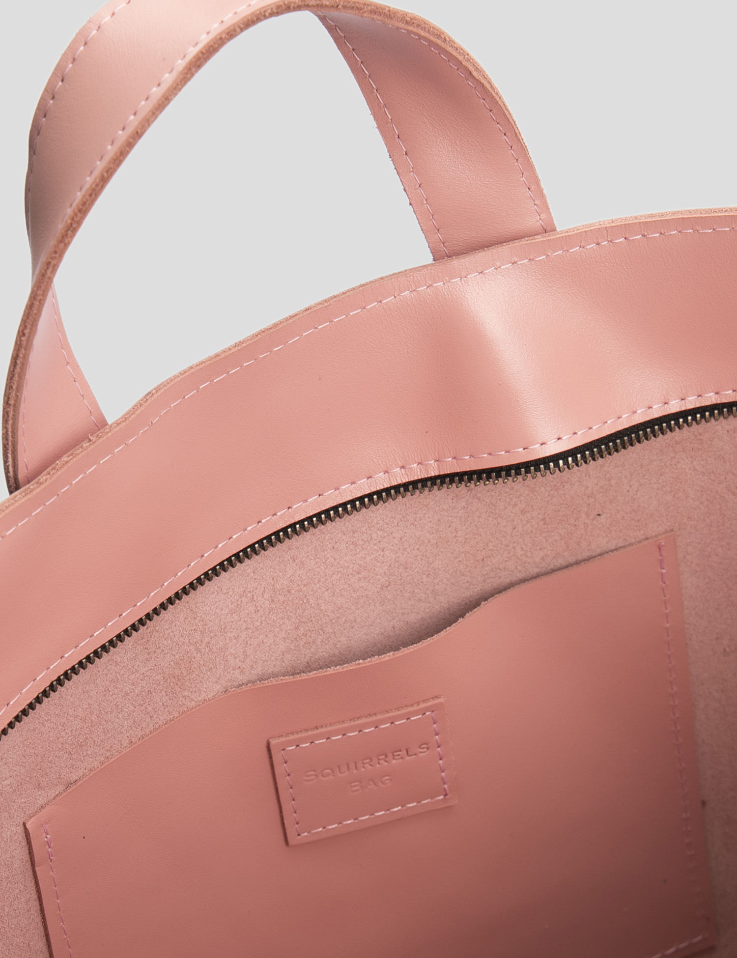 Картинка Жіноча рожева шкіряна сумка