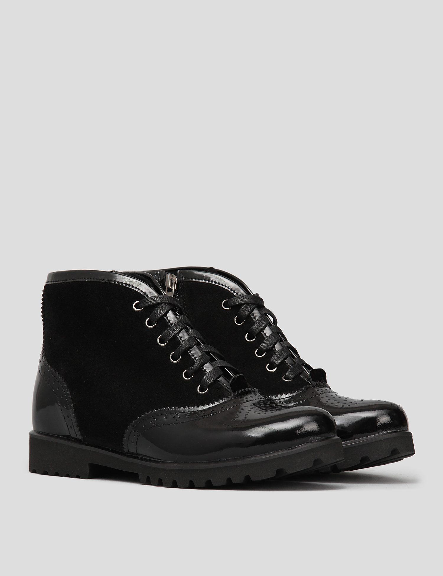 Картинка Жіночі чорні замшеві черевики	