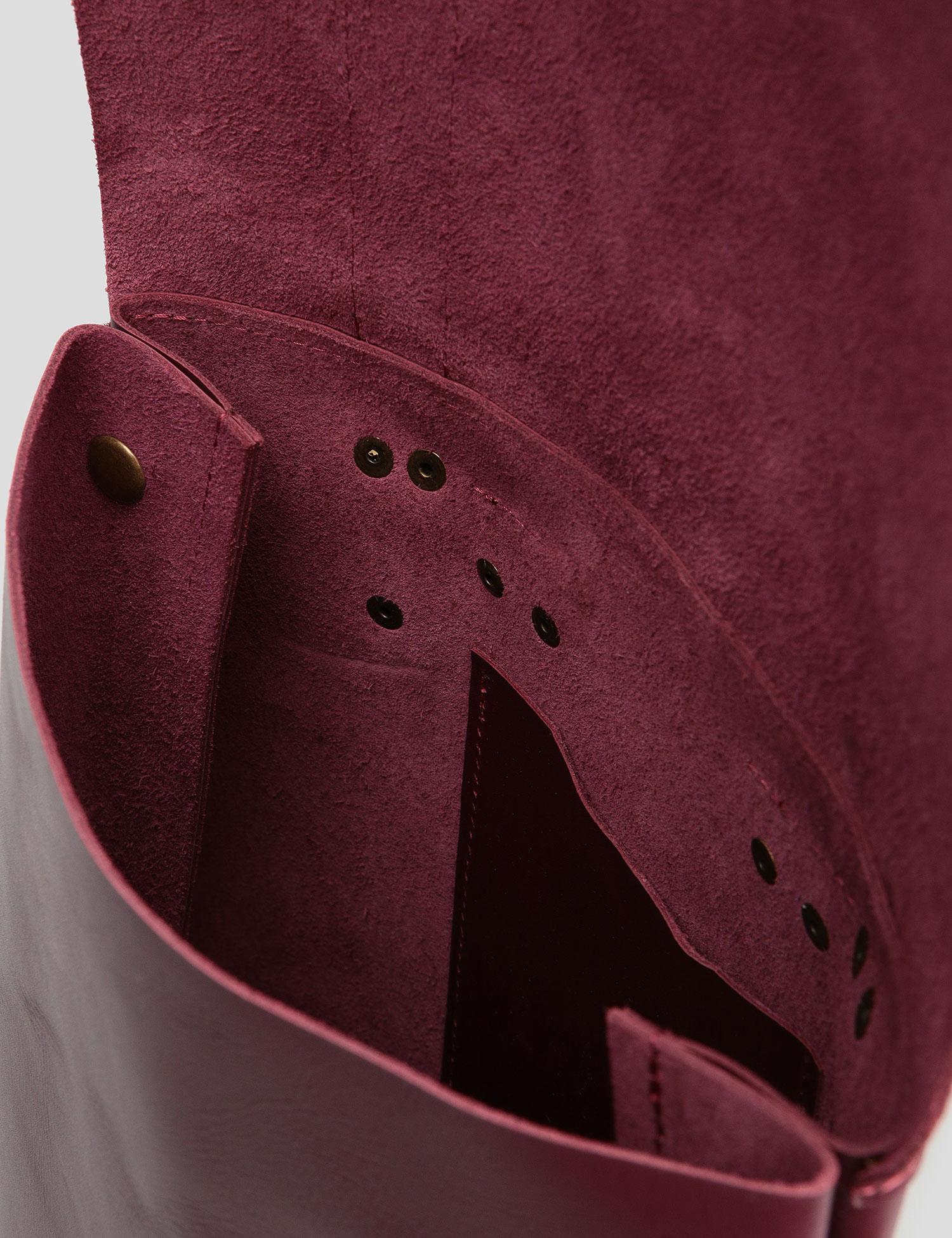 Картинка Бордовий шкіряний рюкзак