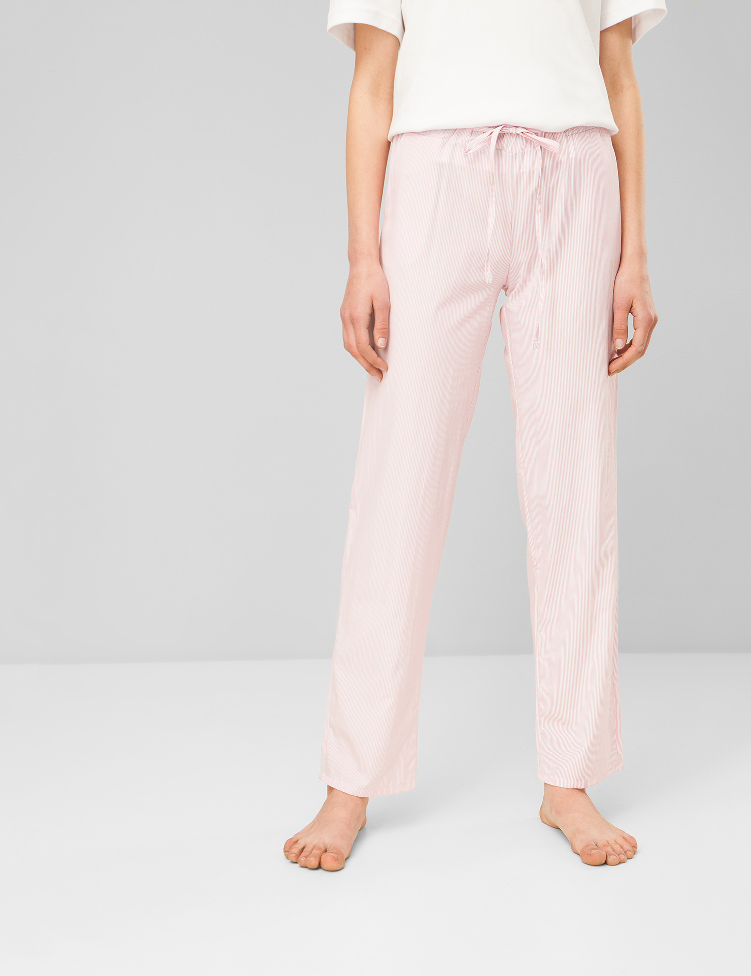 Картинка Жіночі рожеві штани в смужку