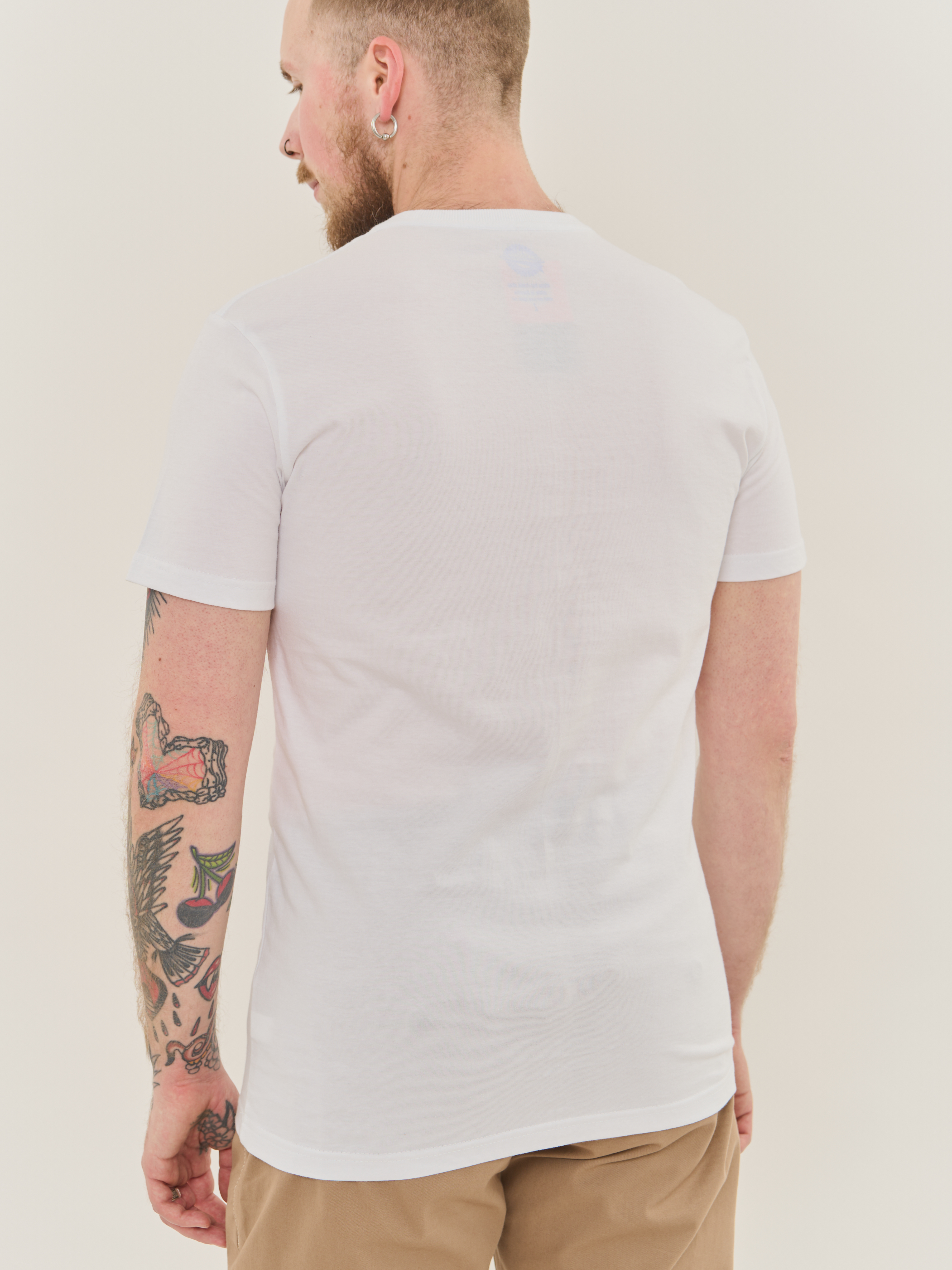 Картинка Чоловіча біла футболка з принтом