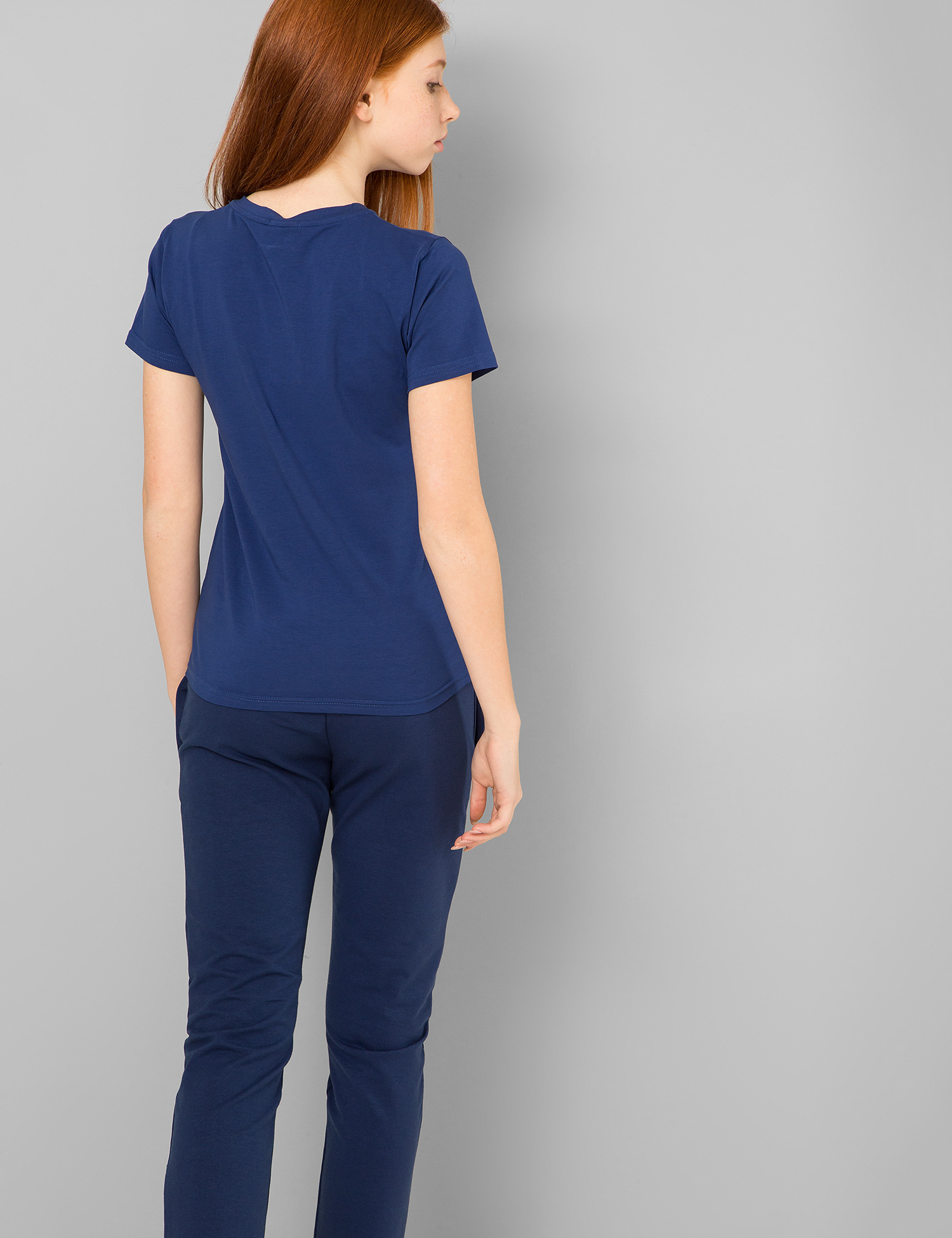 Картинка Жіноча синя футболка з принтом	