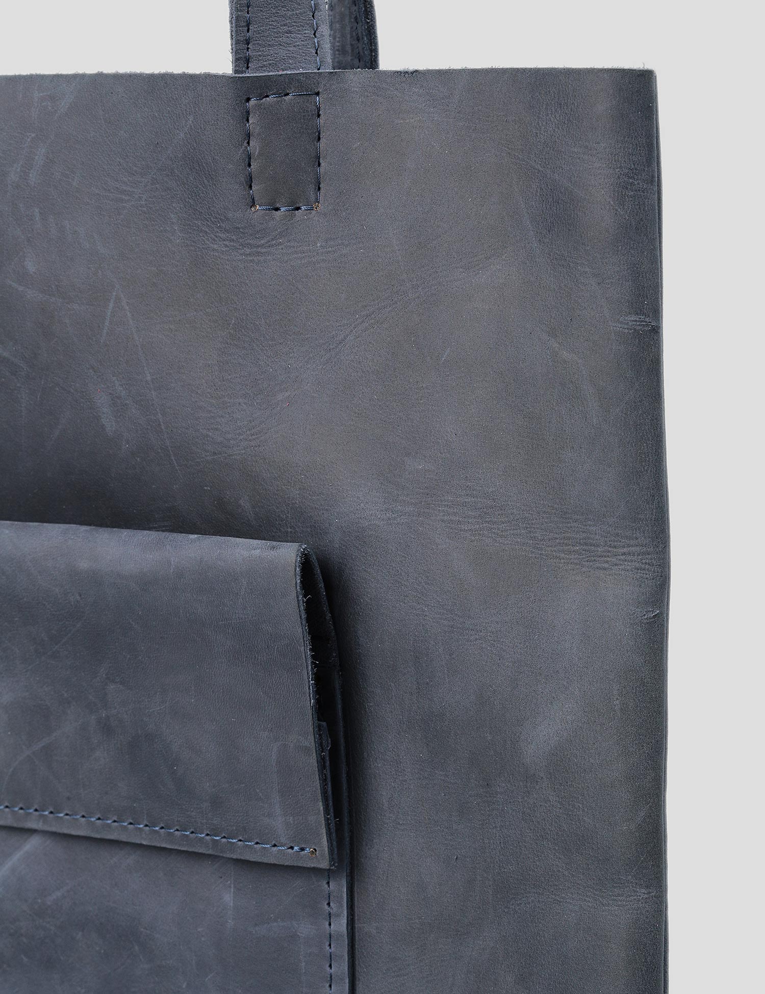 Картинка Жіноча темно-синя шкіряна сумка на плече