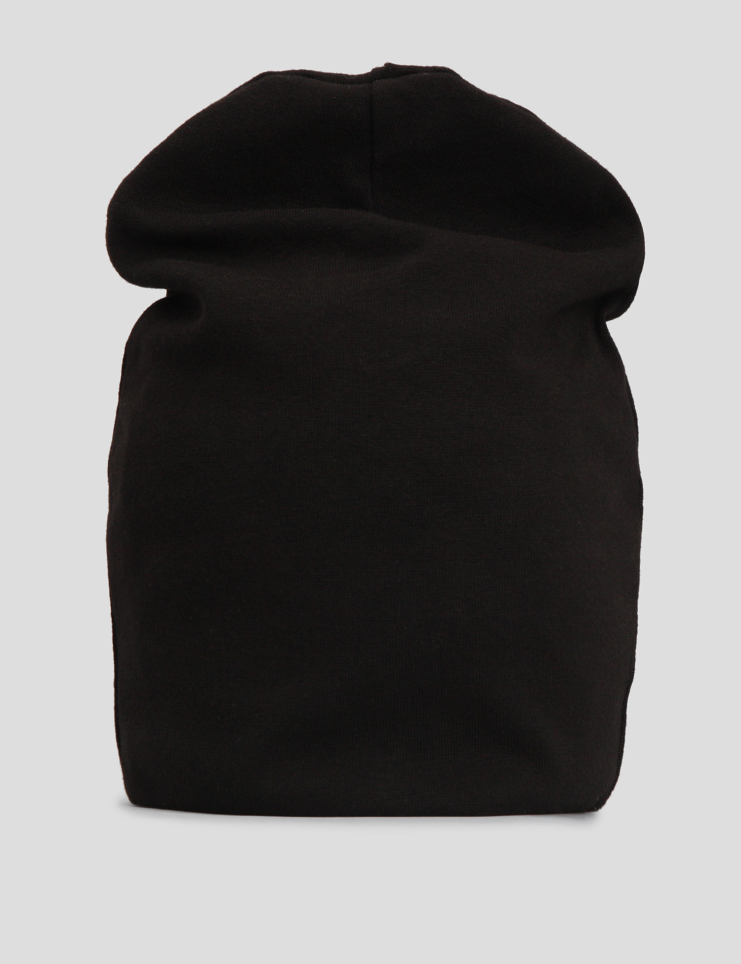Картинка Жіноча чорна шапка з вишивкою