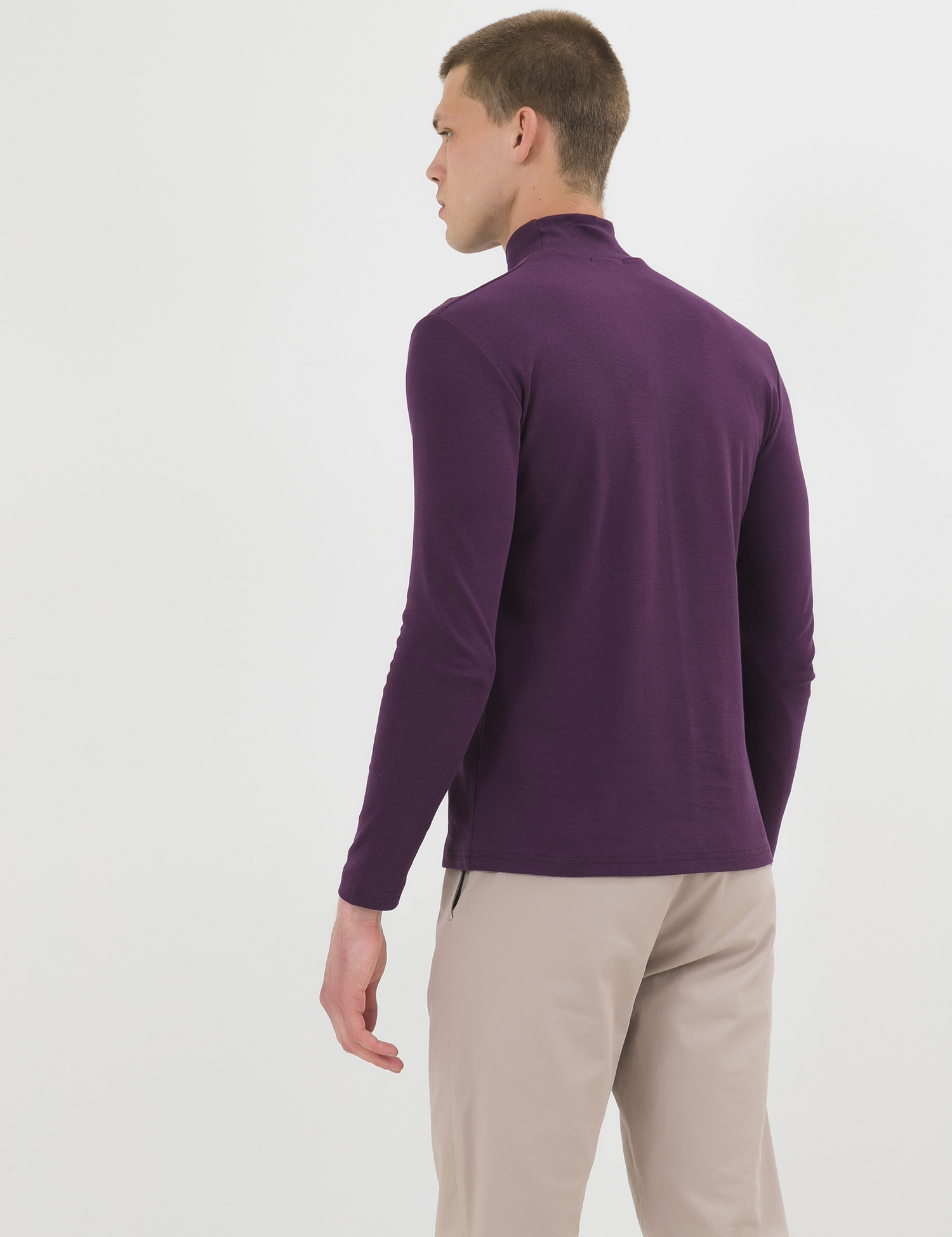 Картинка Чоловічий фіолетовий гольф