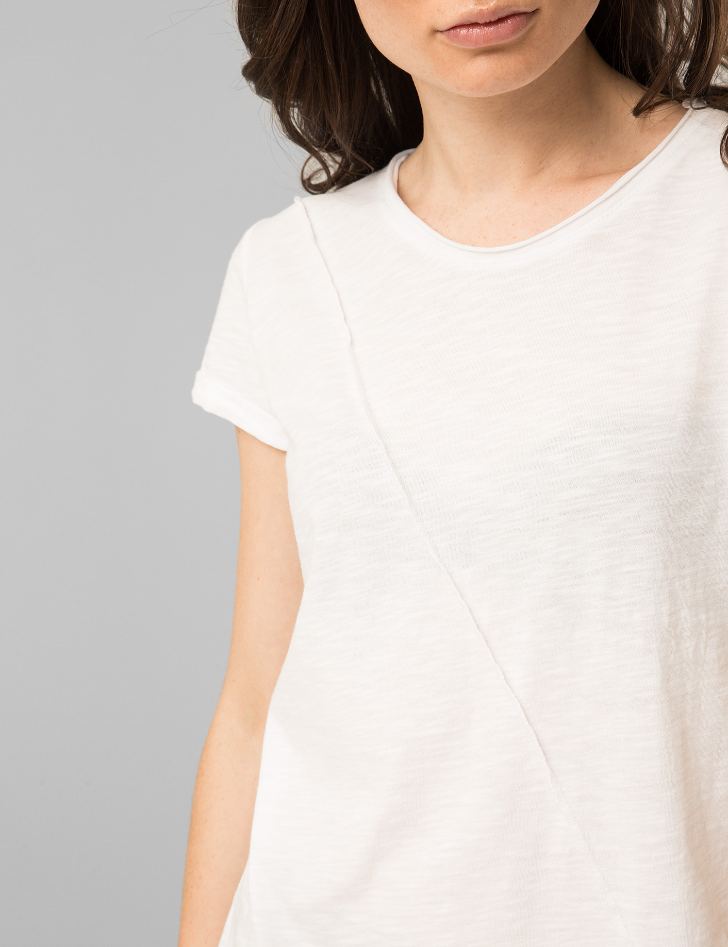 Image Жіноча біла футболка	