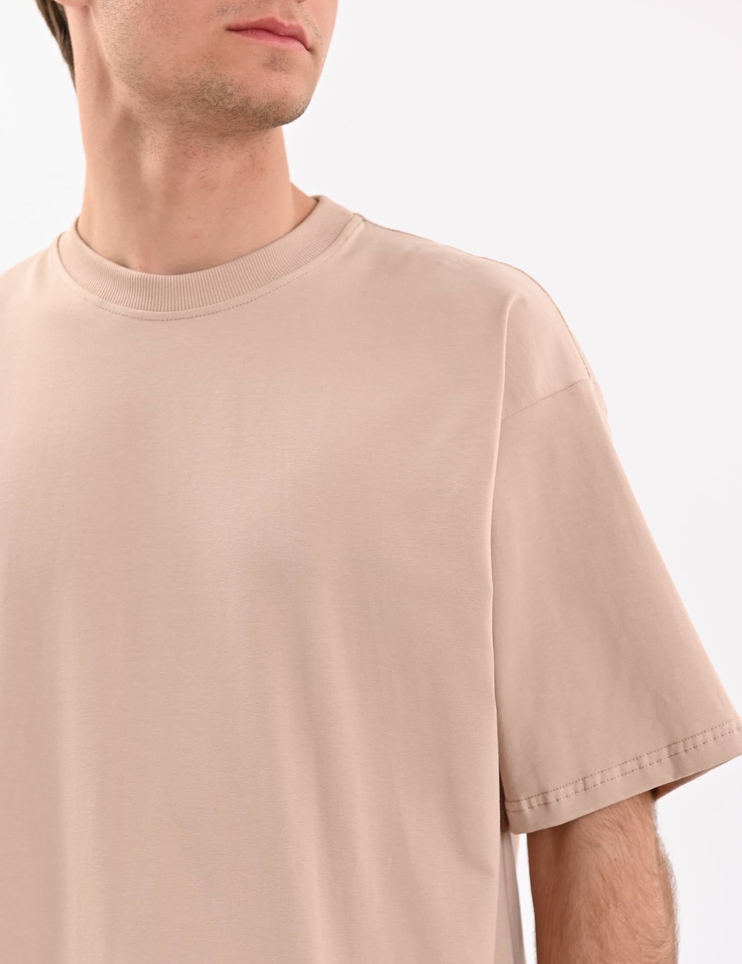 Картинка Оверсайз футболка світло-коричнева