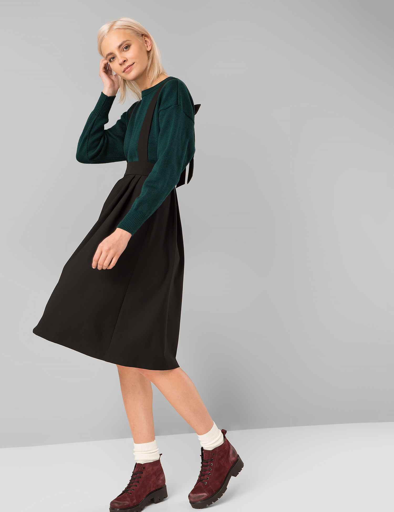 Картинка Жіночий зелений джемпер	