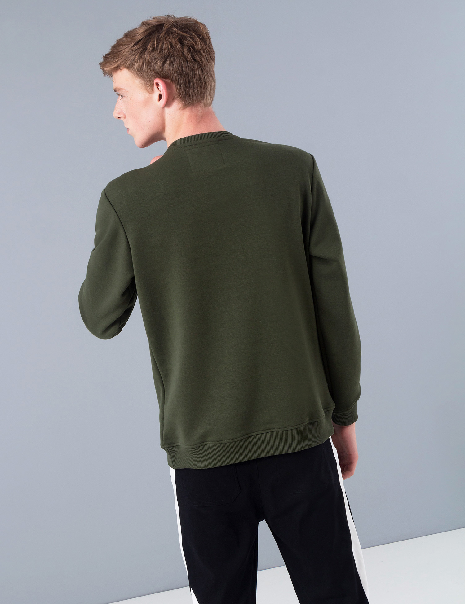 Картинка Чоловічий зелений світшот