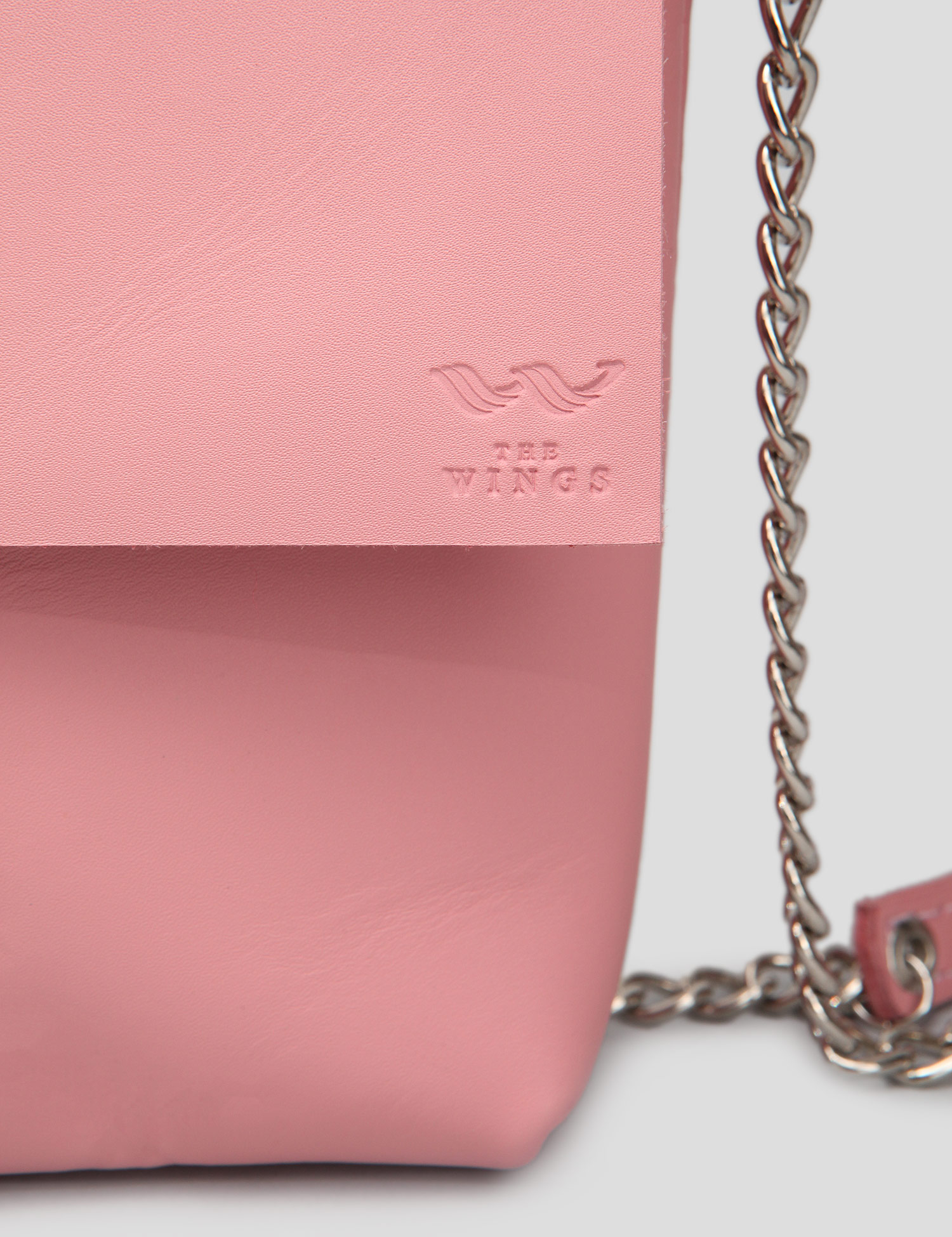 Картинка Жіноча рожева шкіряна сумка через плече