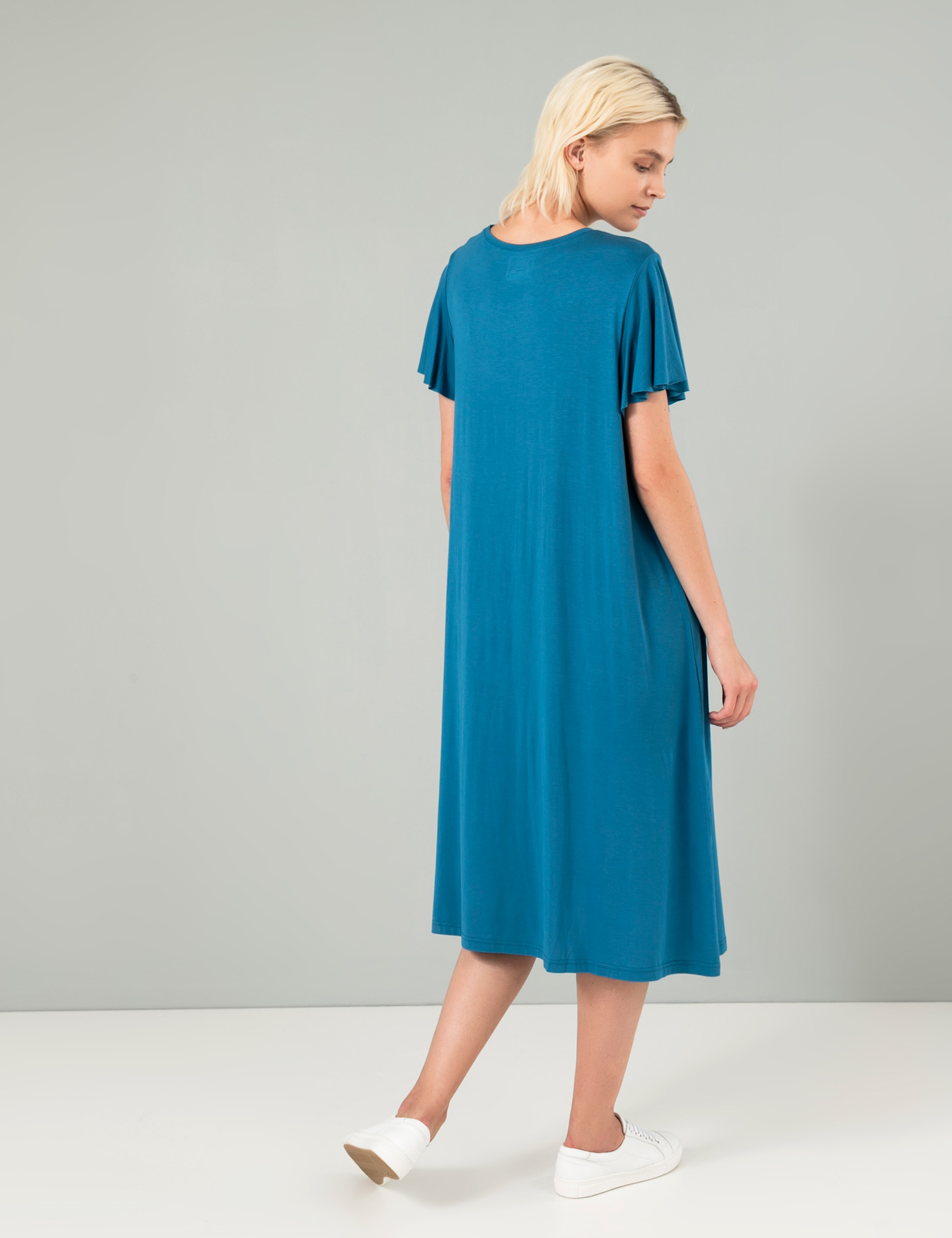 Картинка Жіноча синя сукня