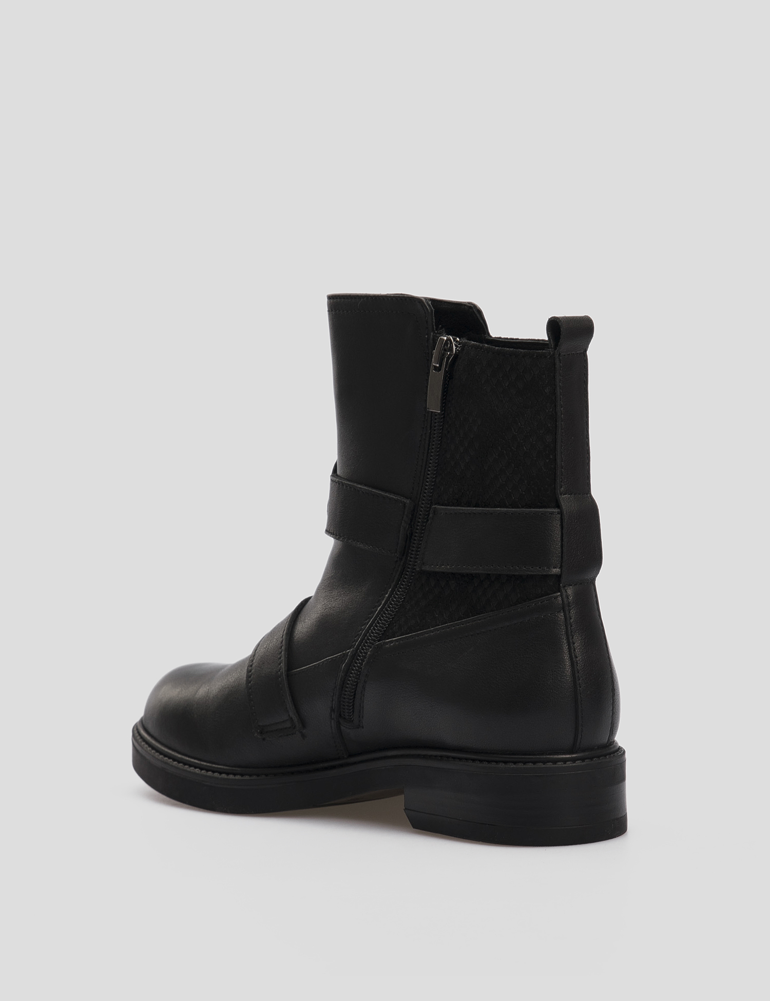 Картинка Жіночі чорні шкіряні черевики