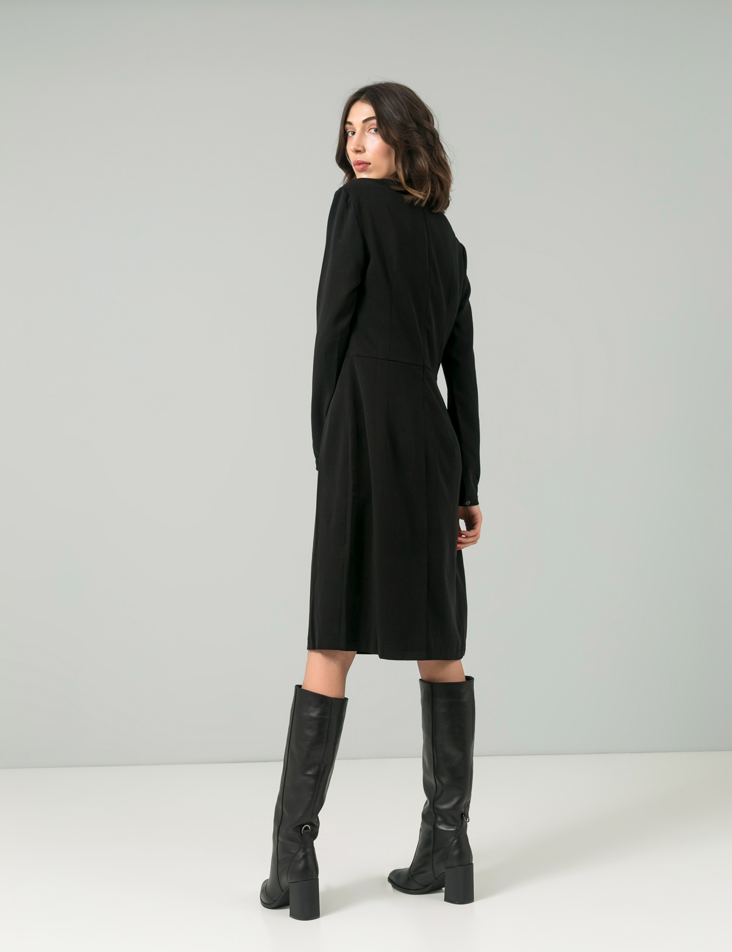 Картинка Чорна сукня