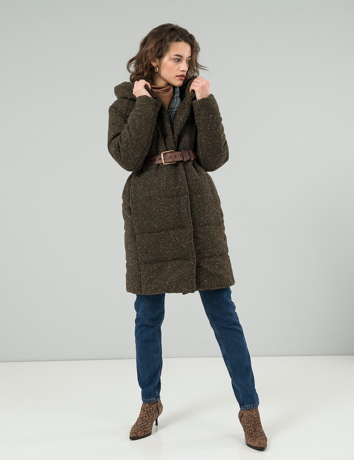 Картинка Жіночий зелений пуховик