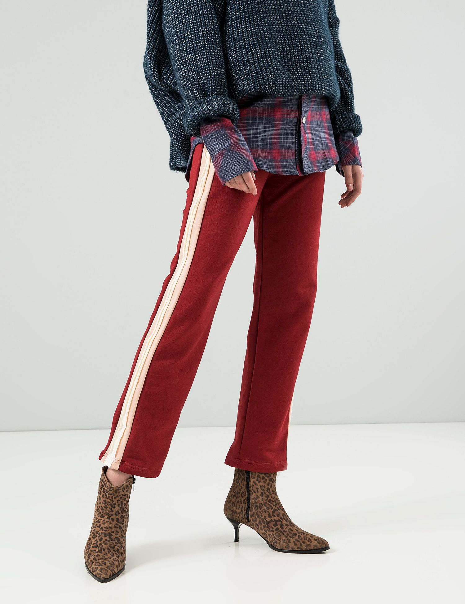 Картинка Жіночі бордові штани