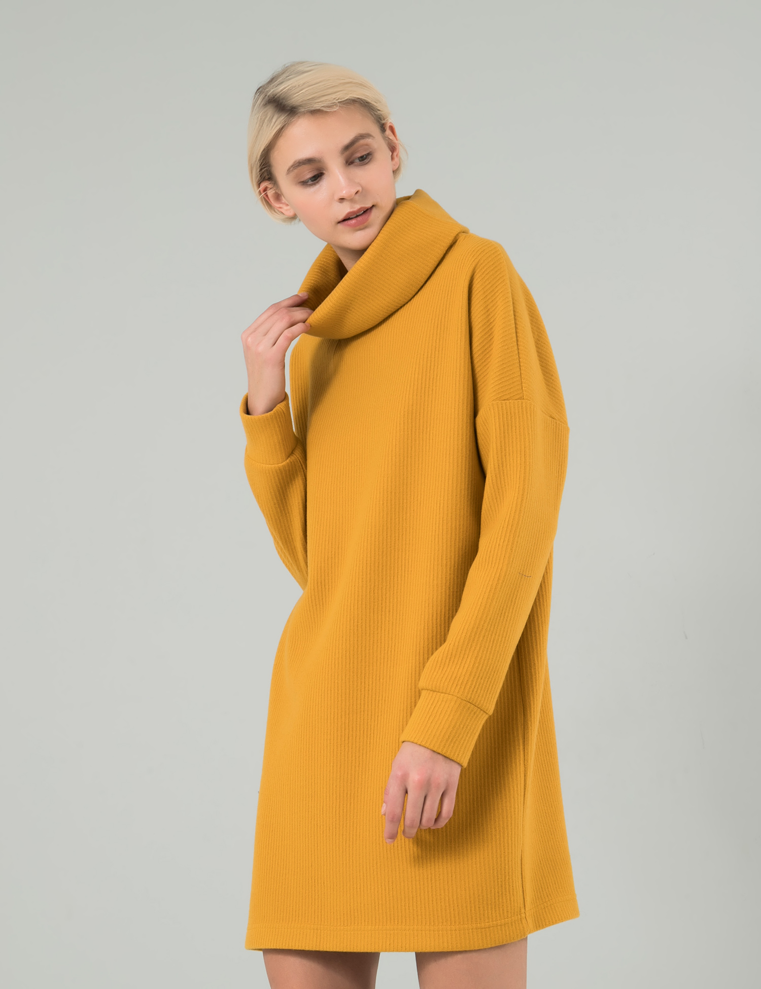 Картинка Жовта сукня