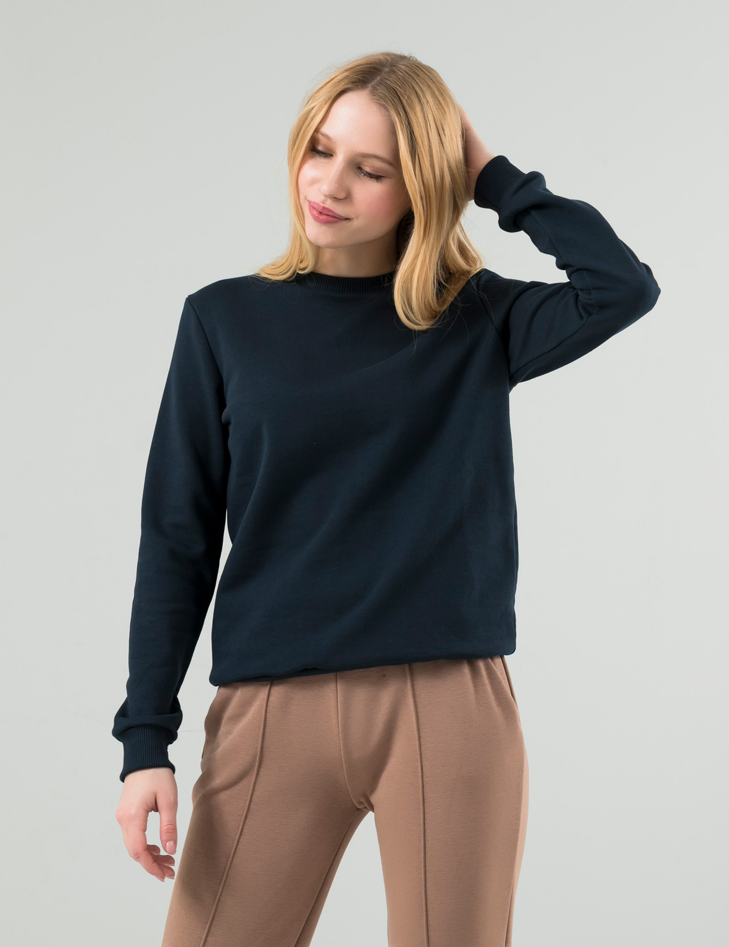 Картинка Жіночий темно-синій світшот