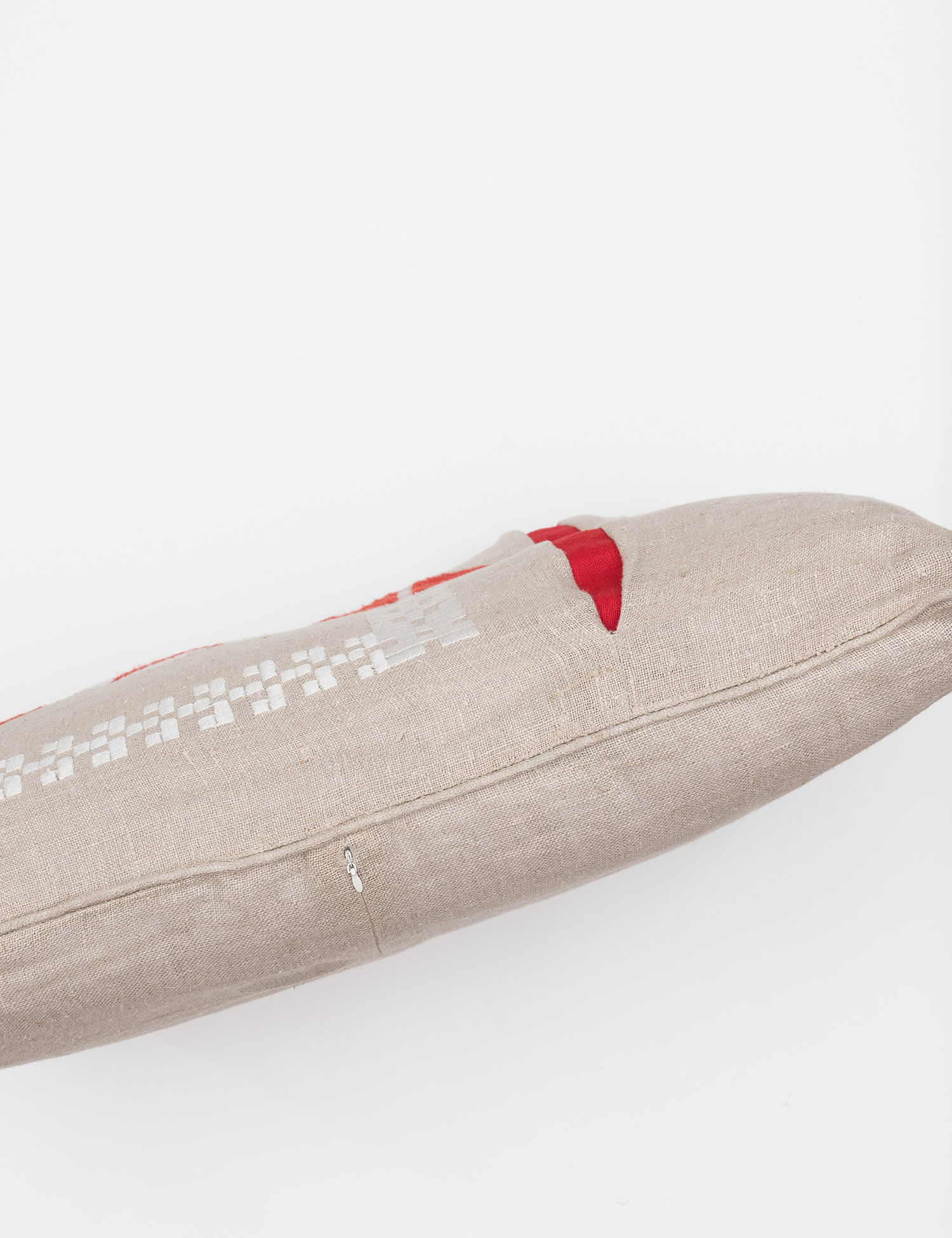 Картинка Сіра лляна декоративна подушка з вишивкою 50*50 см