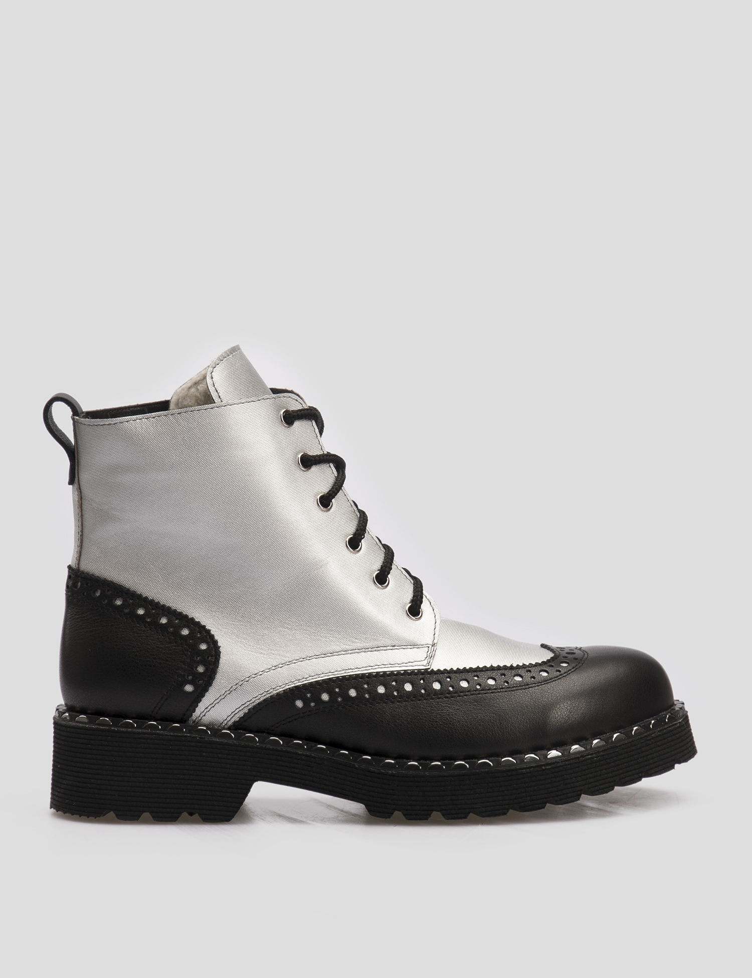 Картинка Жіночі срібно-чорні шкіряні черевики