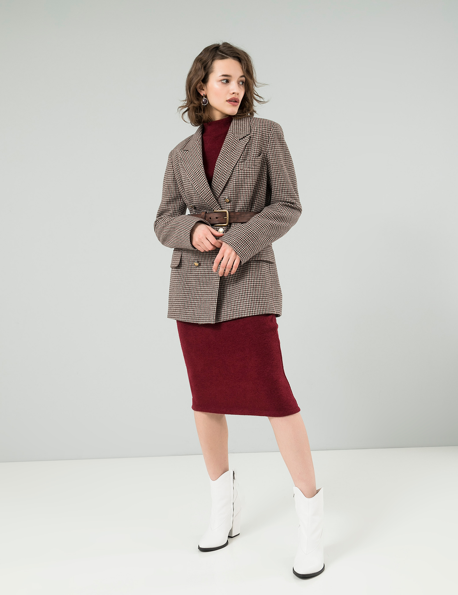 Картинка Бордова сукня