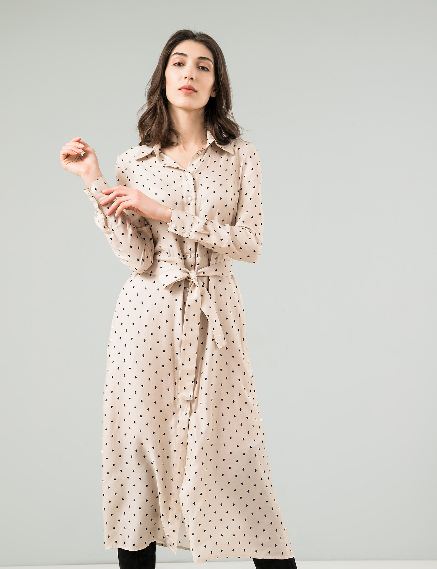 Картинка Сукня з геометричним візерунком