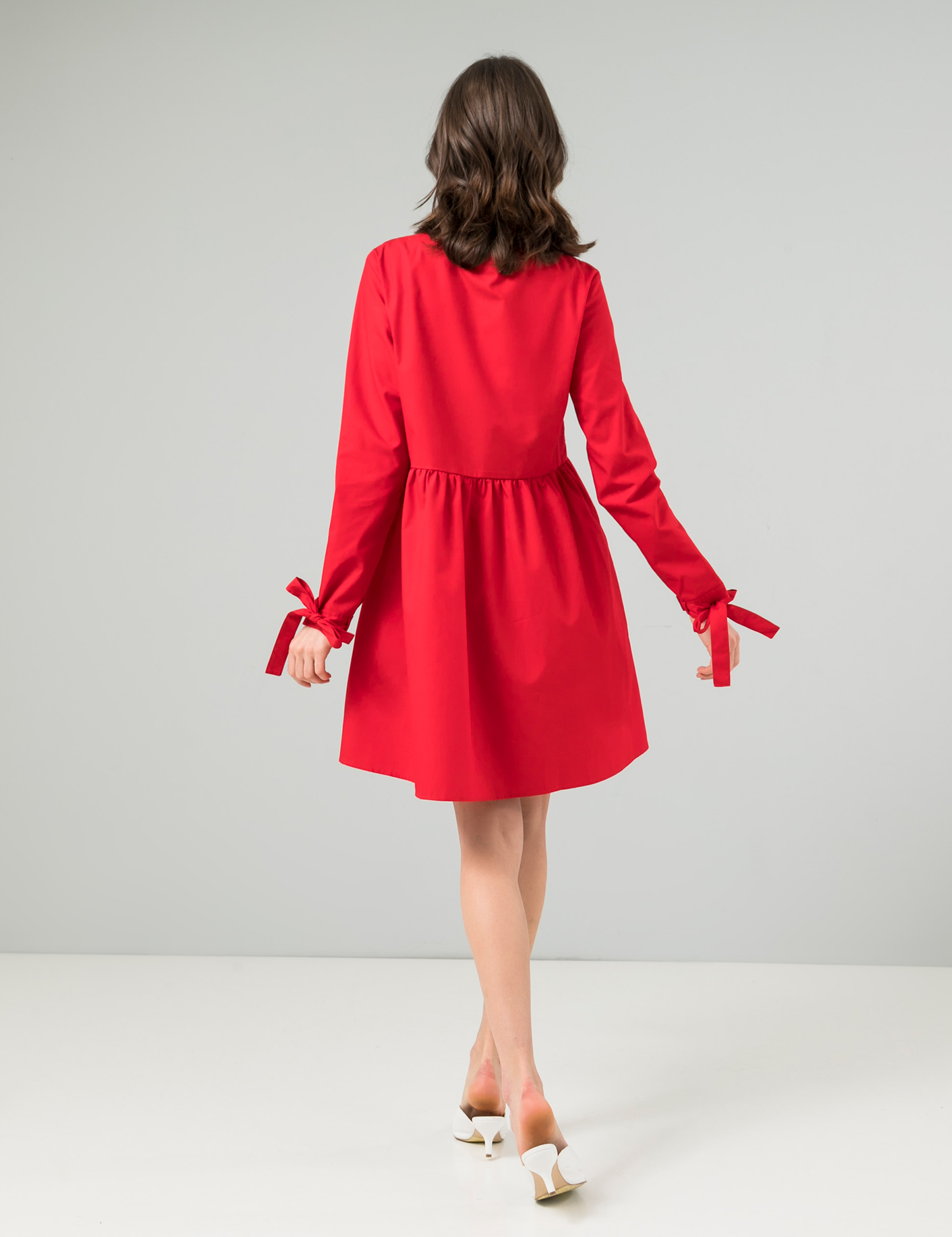 Картинка Червона сукня