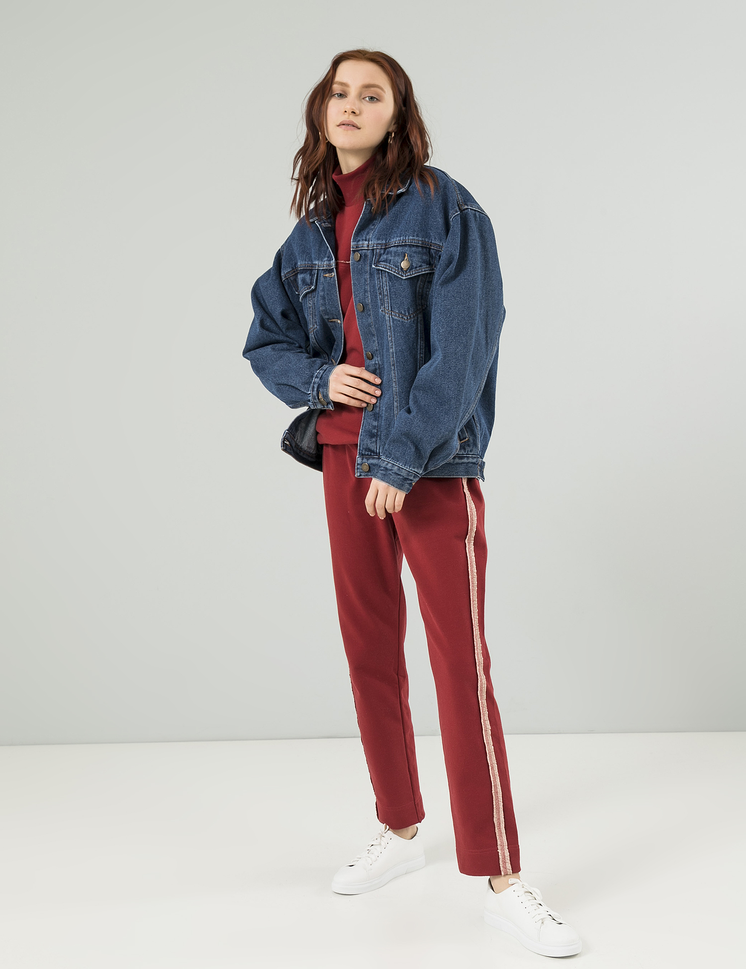 Картинка Жіночий бордовий світшот