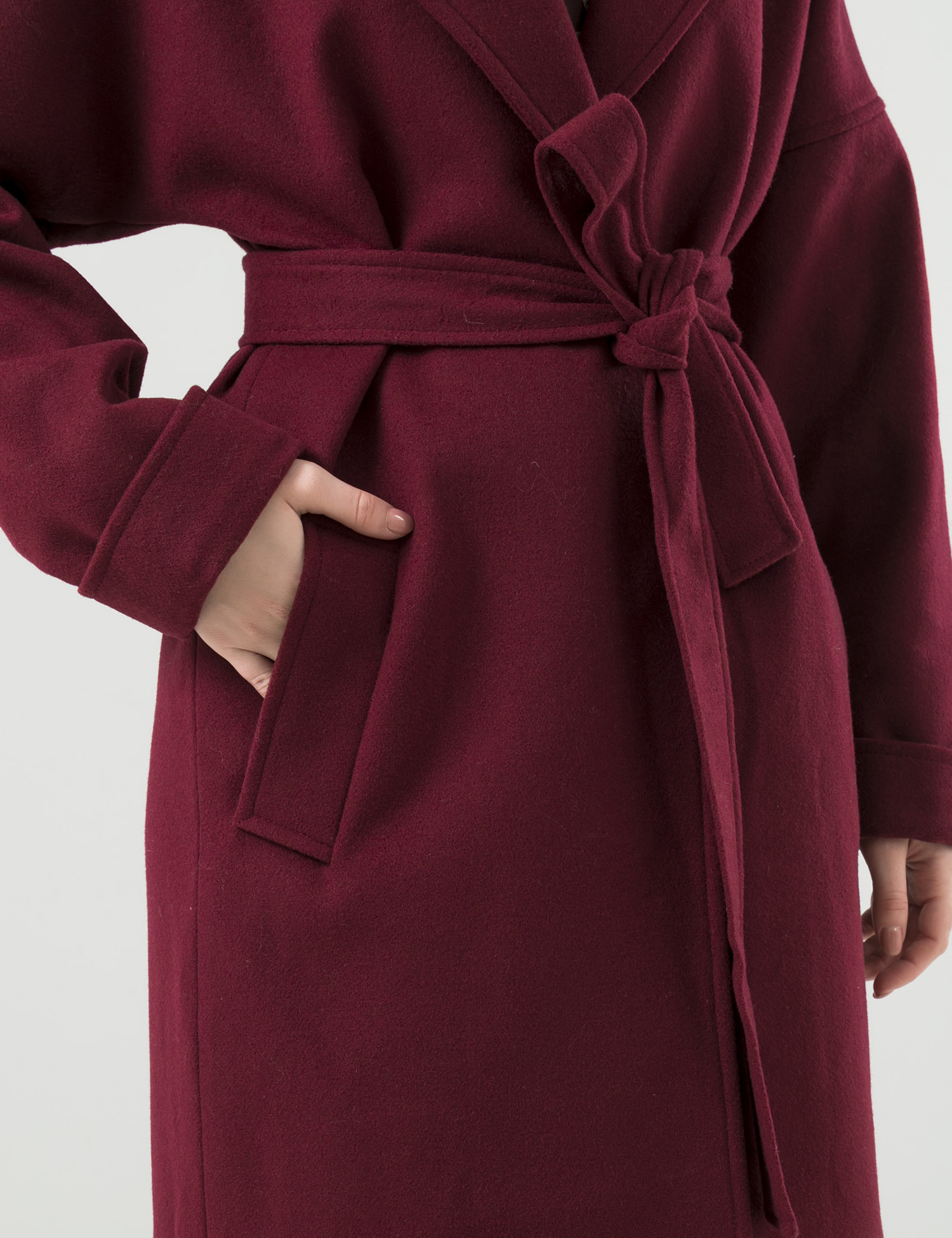 Картинка Жіноче бордове пальто