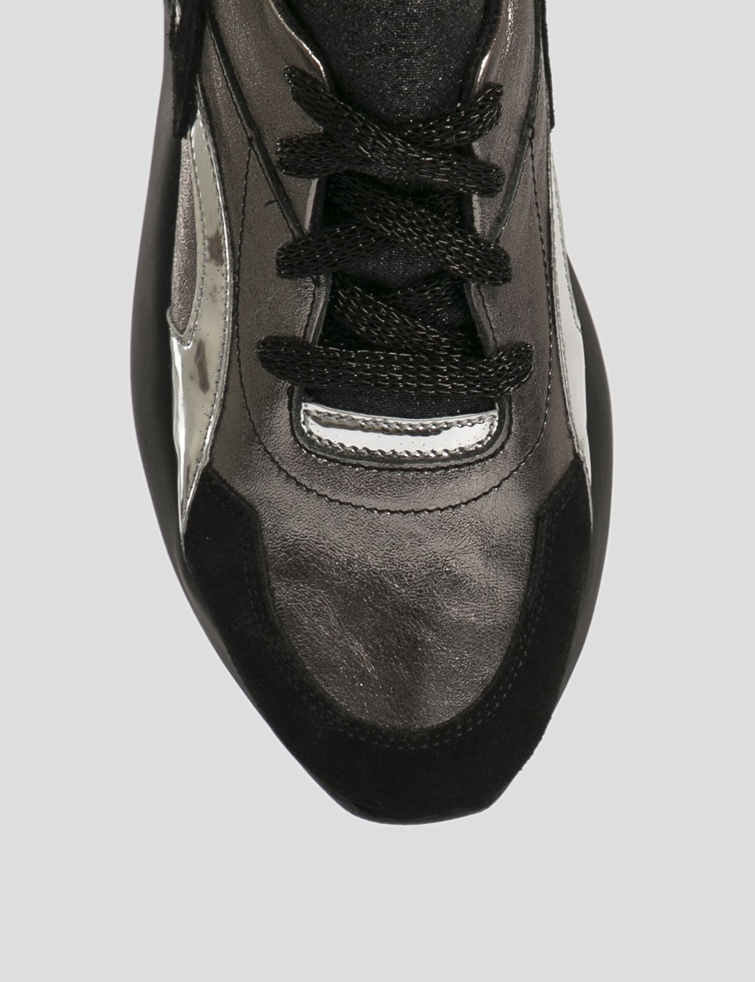 Картинка Жіночі чорні-сірі шкіряні кросівки