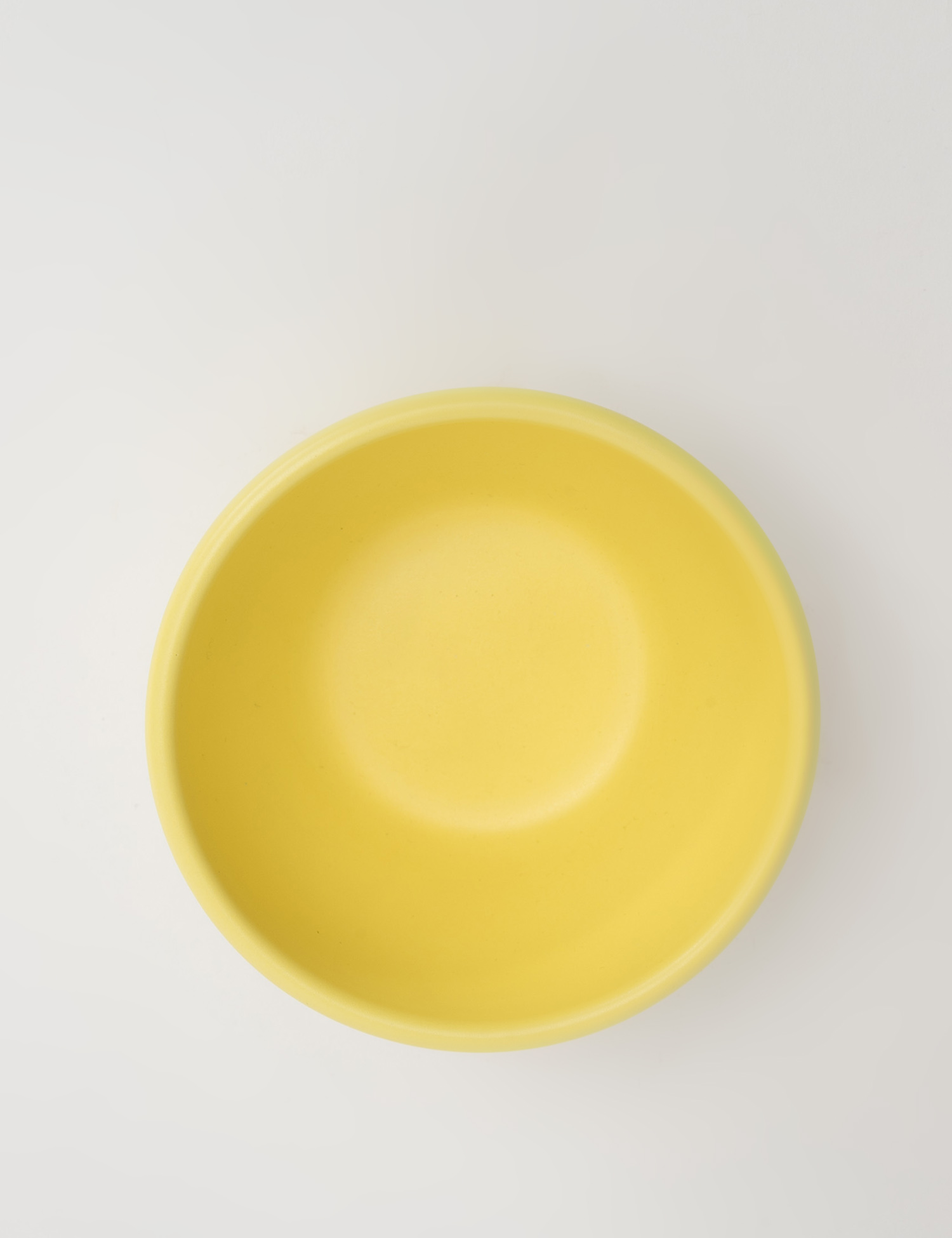 Картинка Жовта керамічна тарілка 14 см