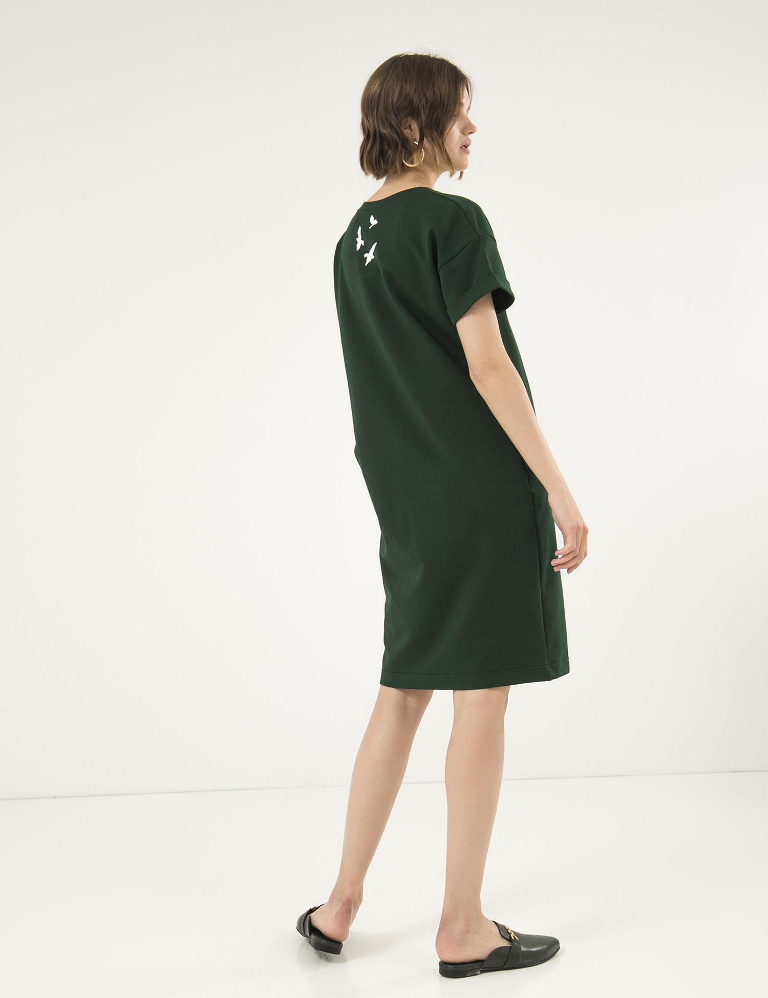 Картинка Зелена сукня футболка