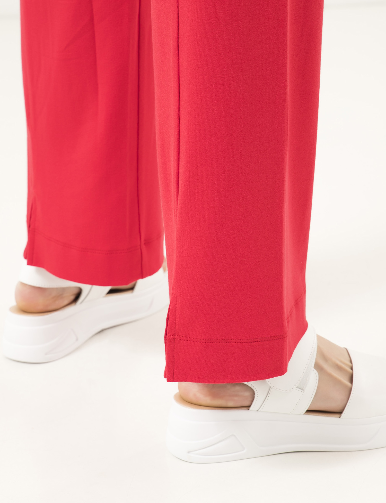 Картинка Жіночі рожеві штани