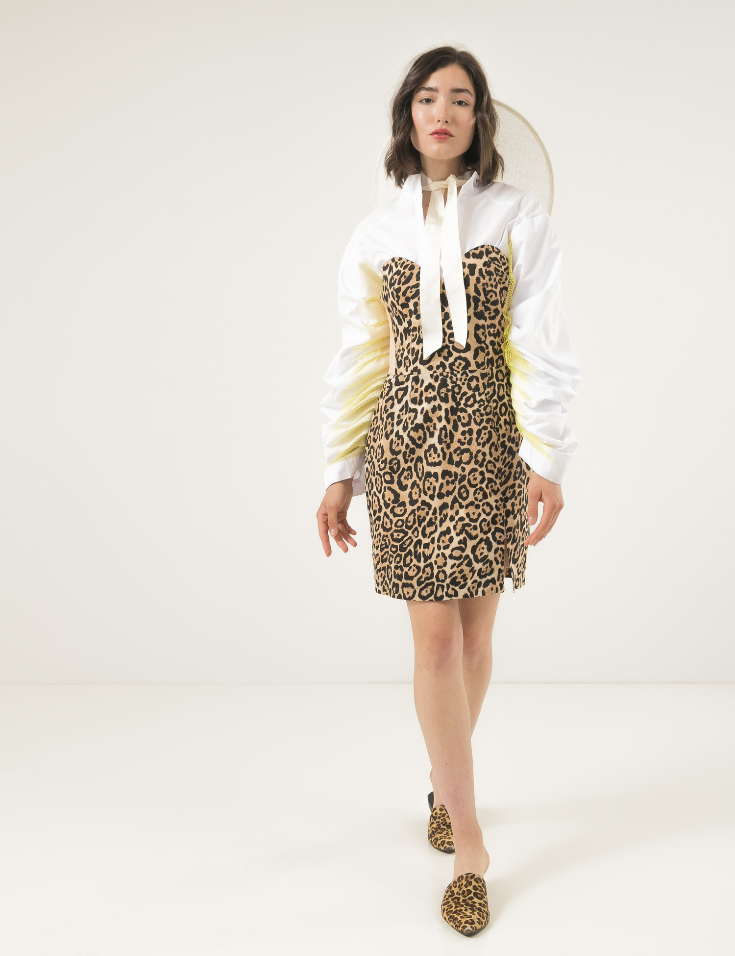 Картинка Шовкова сукня з леопардовим візерунком