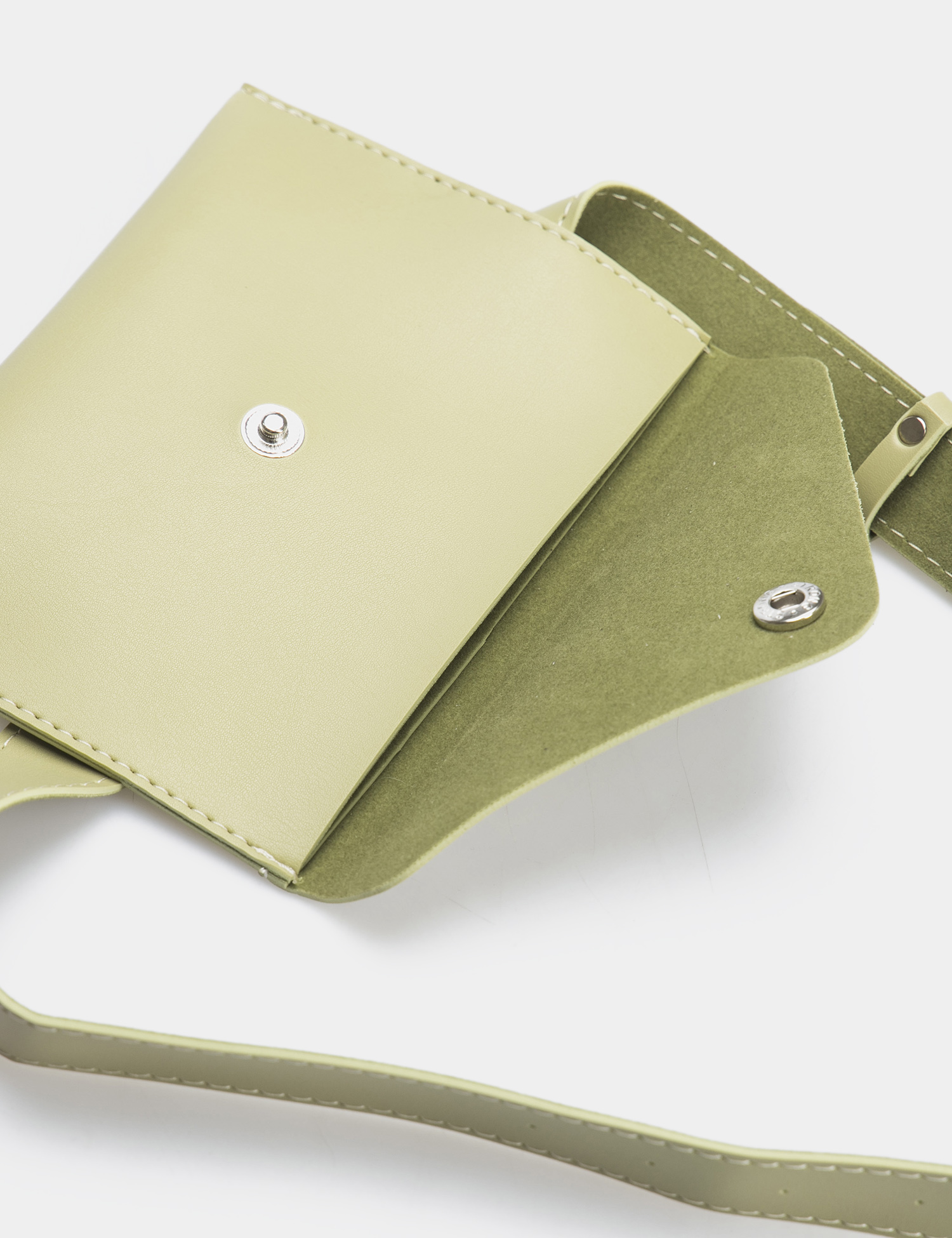 Картинка Жіночий темно-зелений гаманець на пояс
