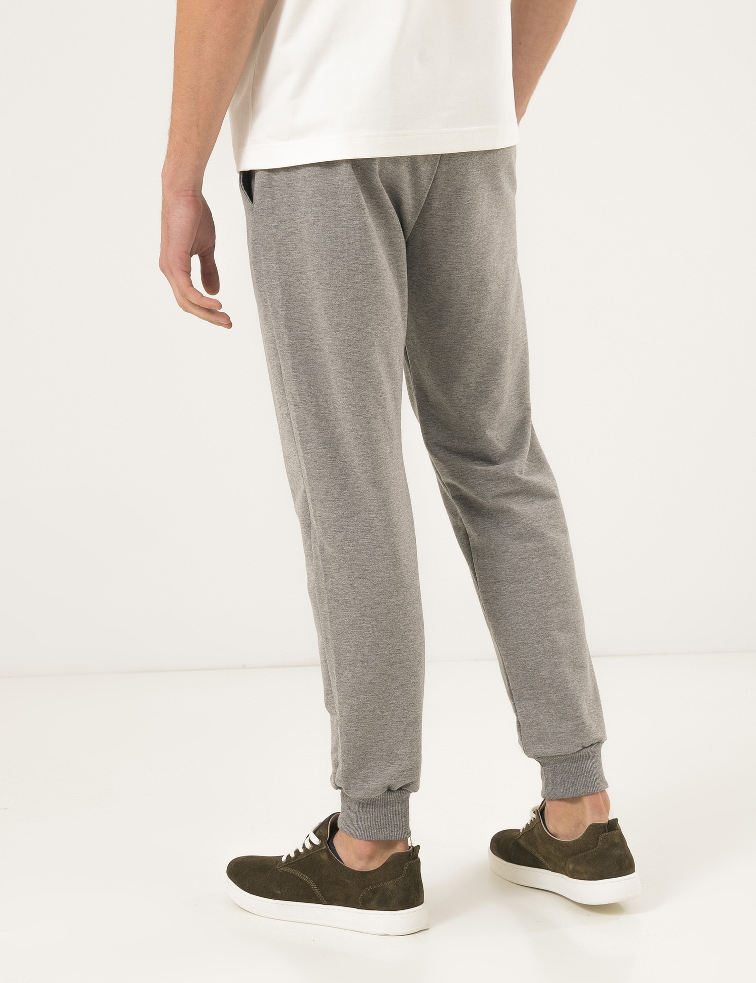 Картинка Чоловічі сірі брюки