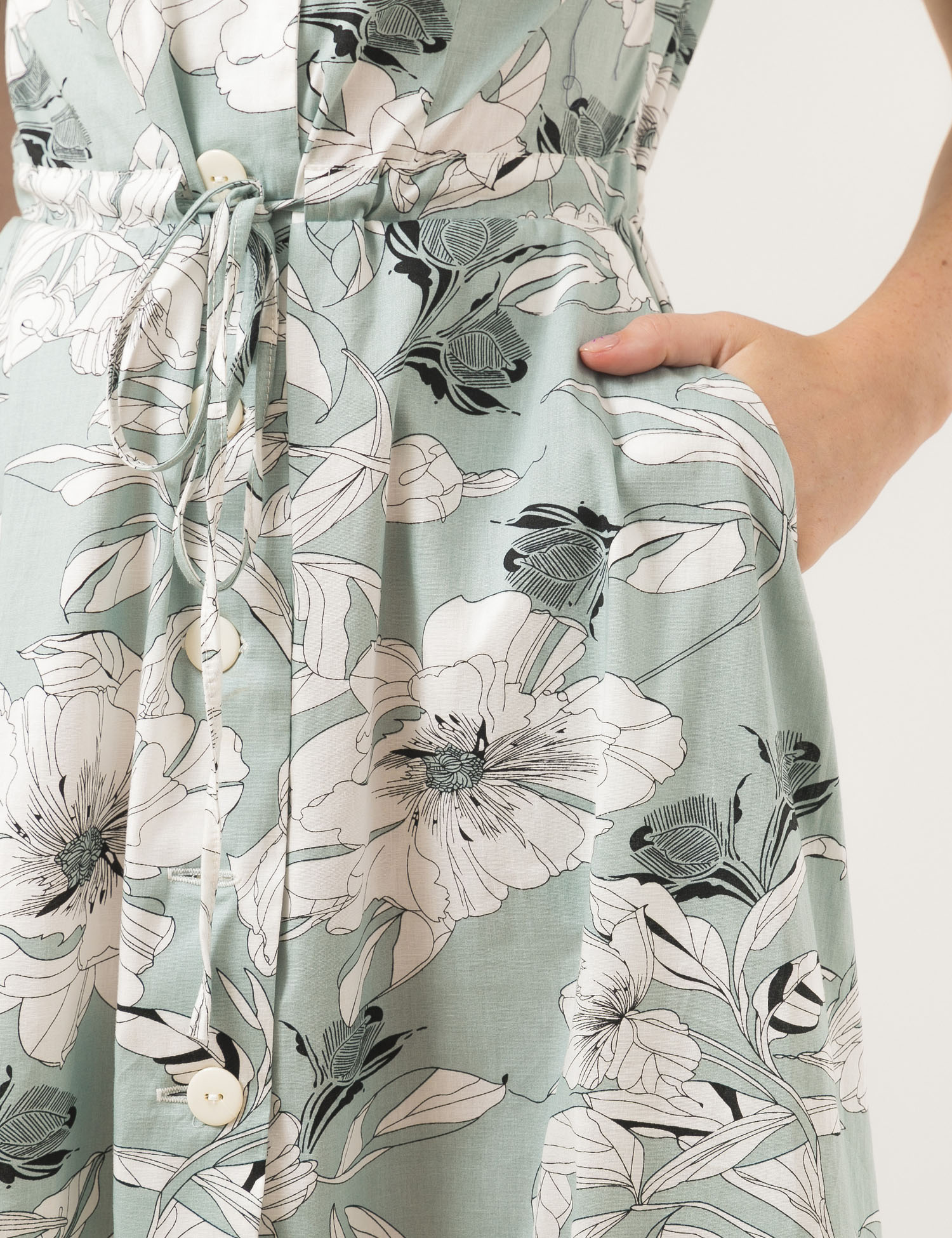 Картинка Сукня з квітковим візерунком