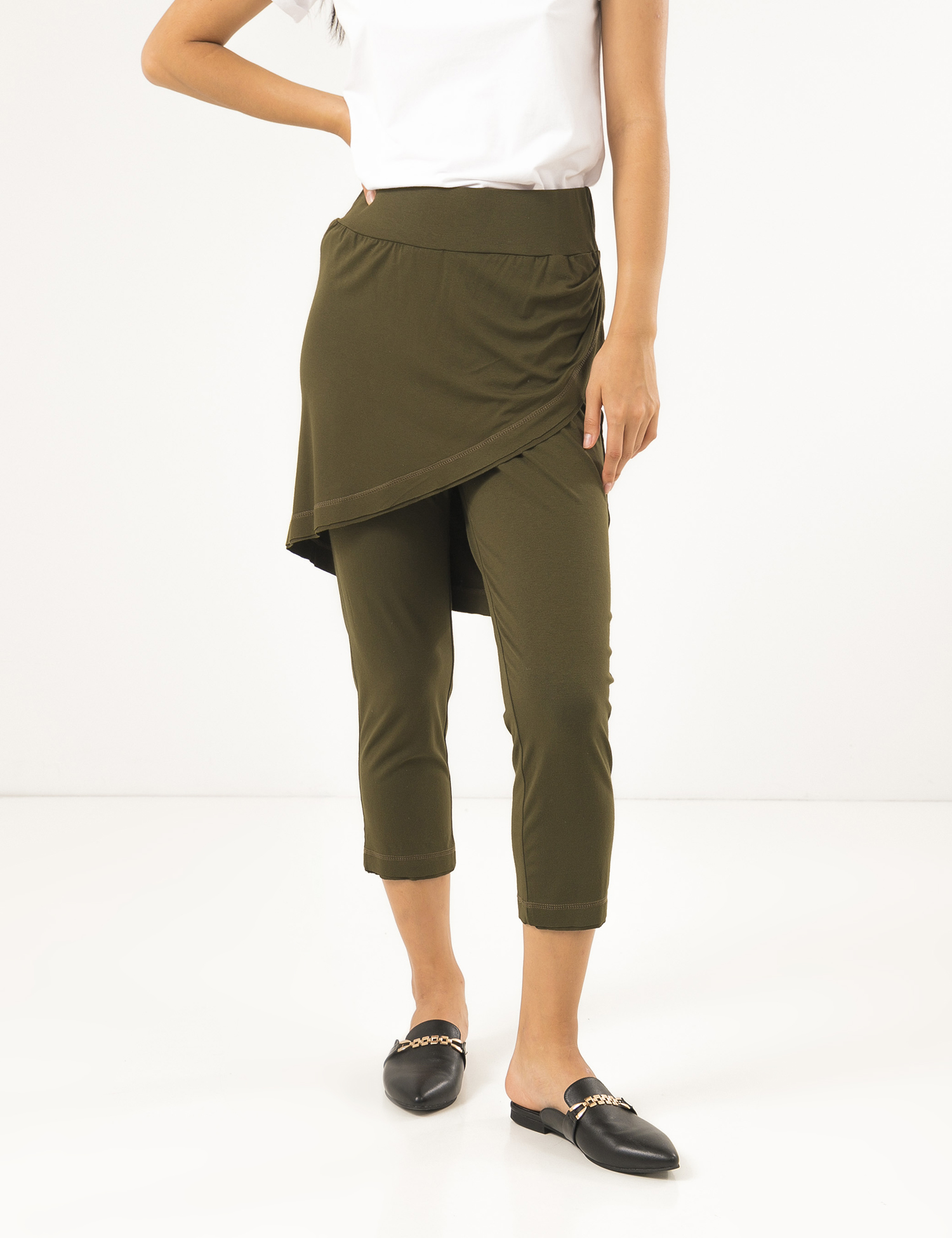 Картинка Жіночі зелені брюки з вшитою спідницею