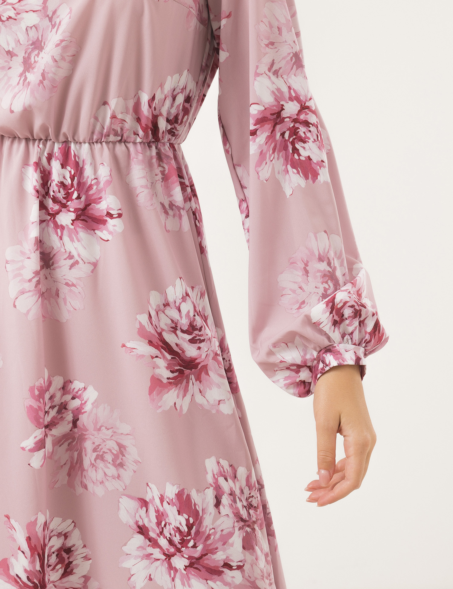 Картинка Рожева сукня з квітковим візерунком