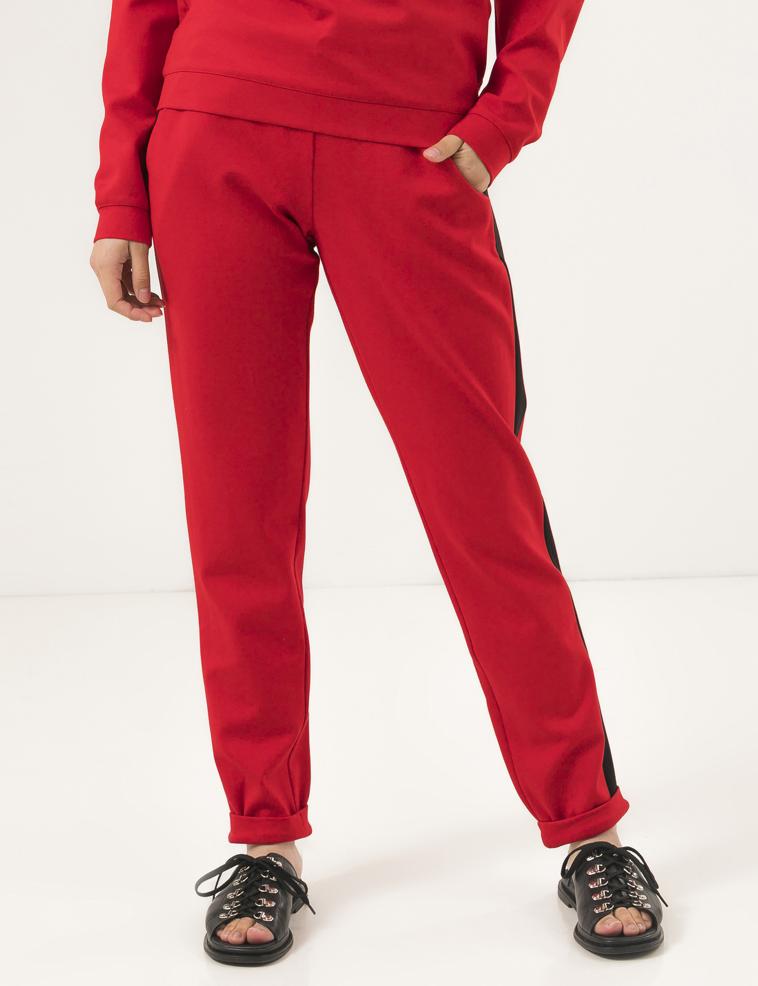 Картинка Жіночі червоні штани з лампасами