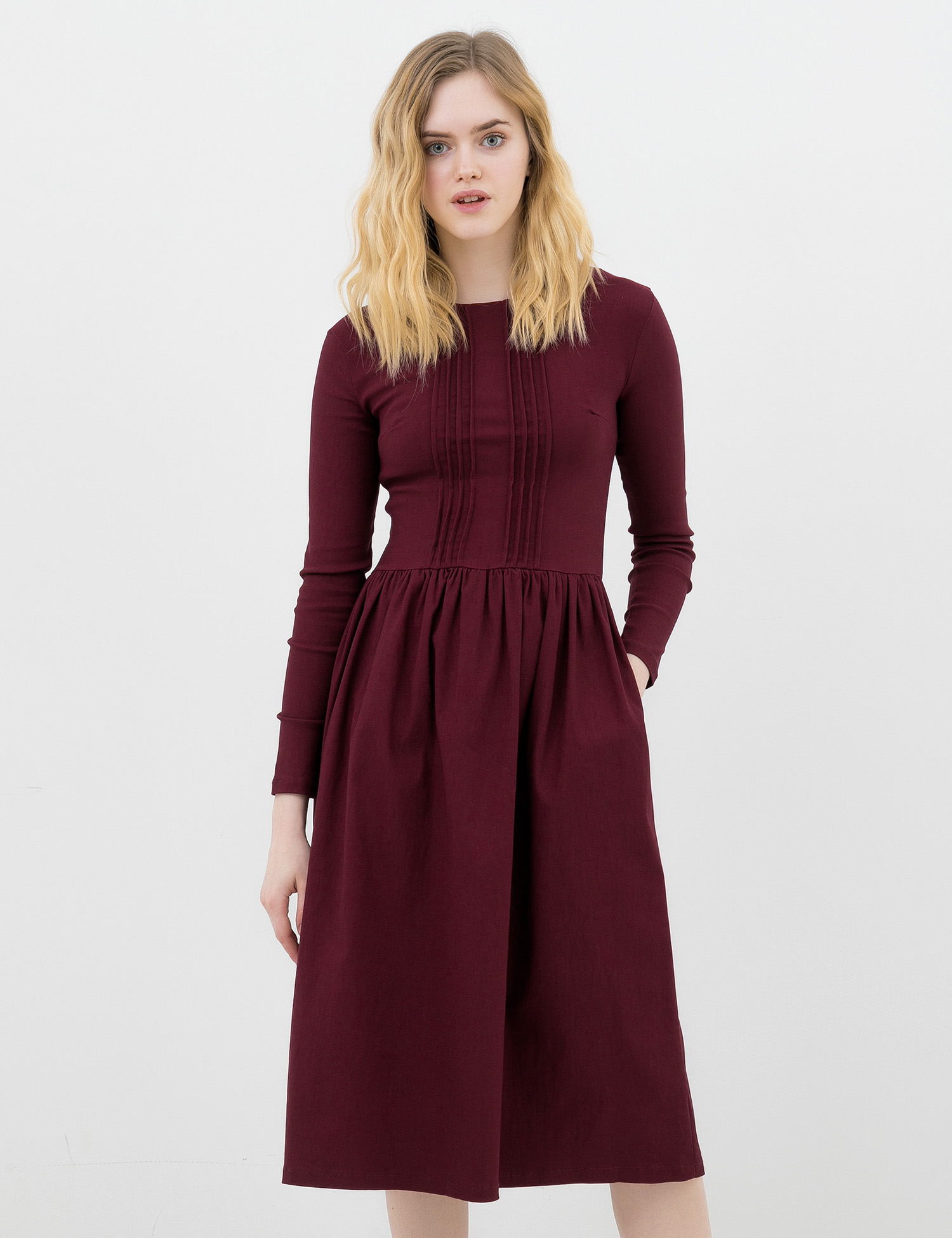 Картинка Бордова сукня з кишенями