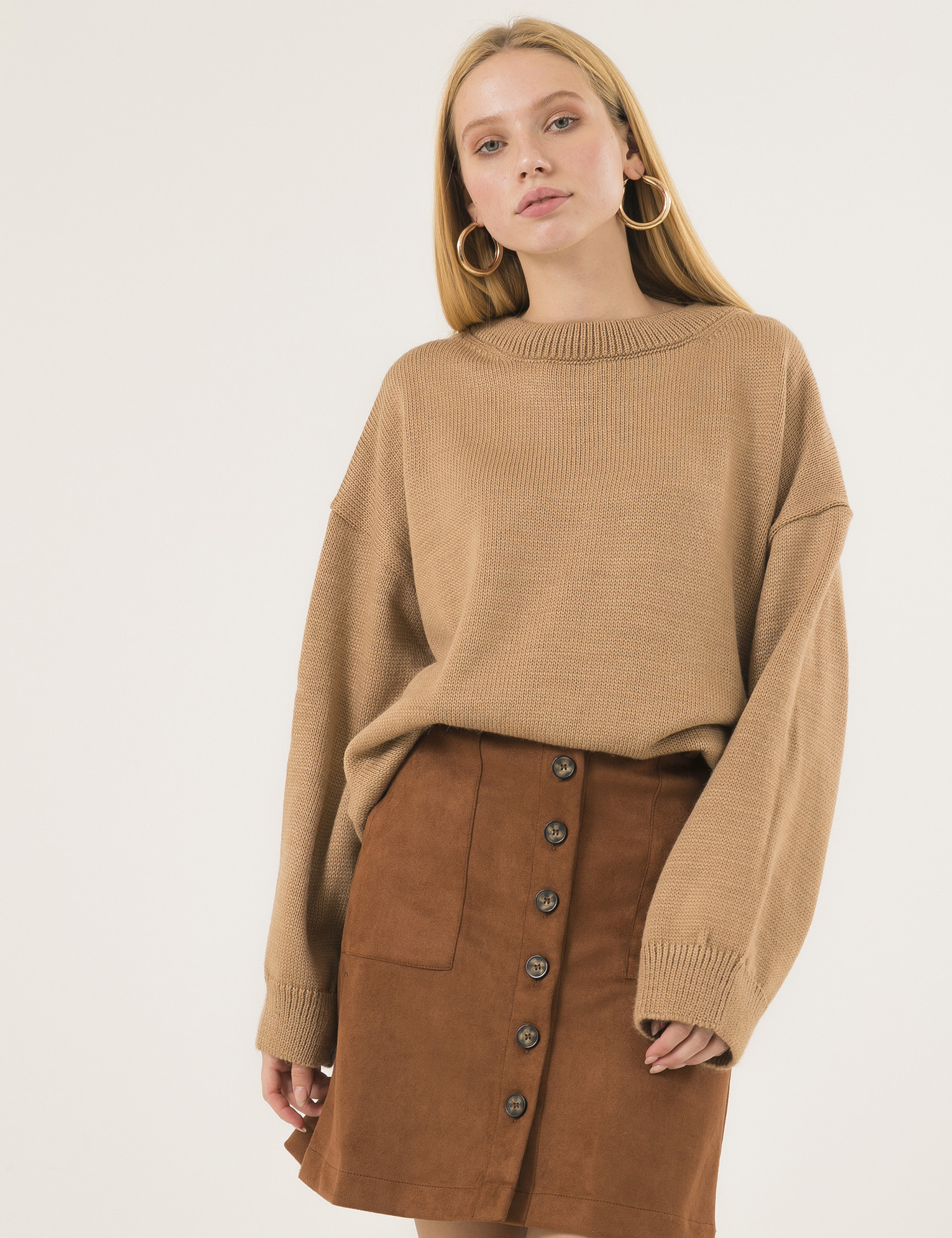 Картинка Жіночий бежевий светр