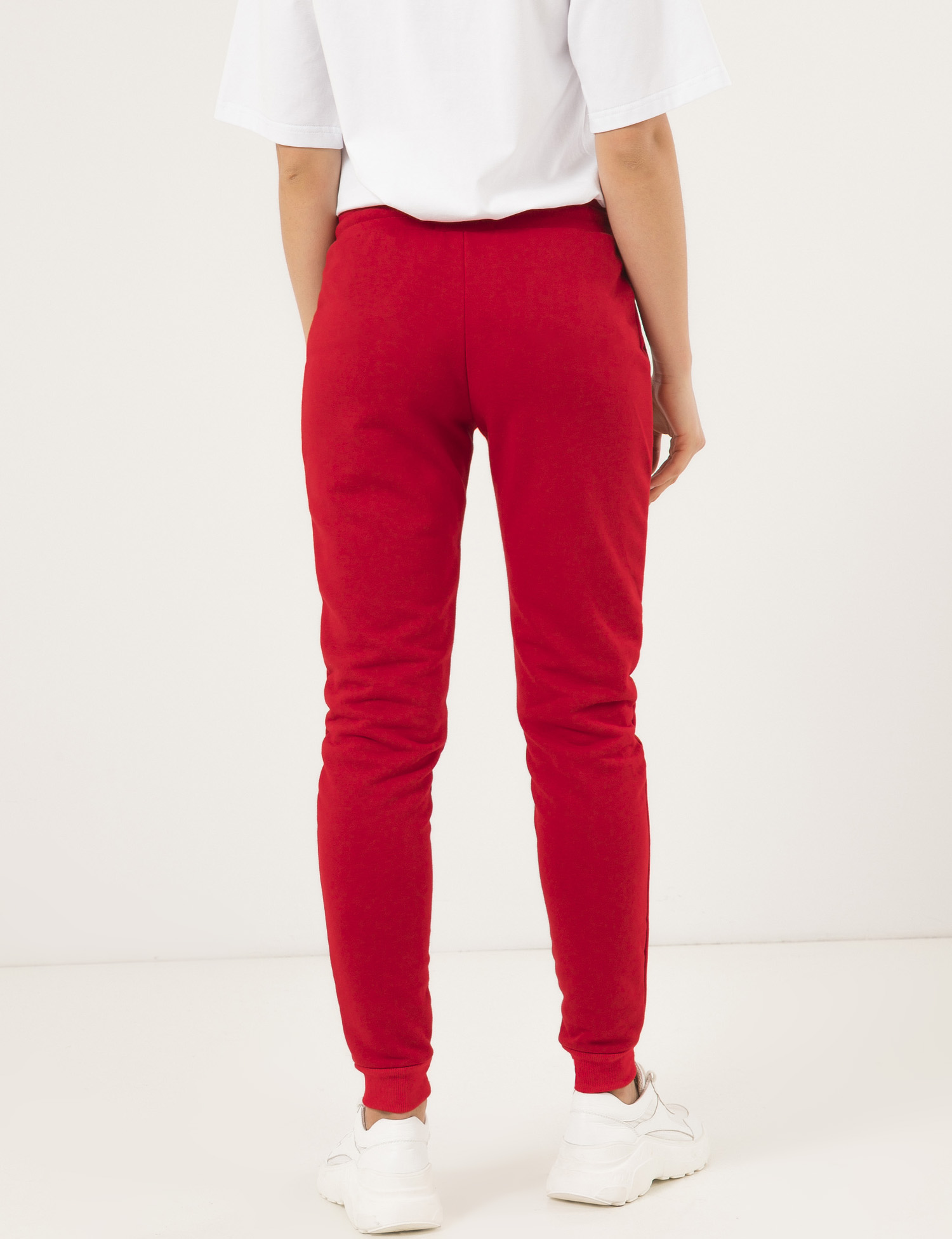 Картинка Жіночі червоні штани