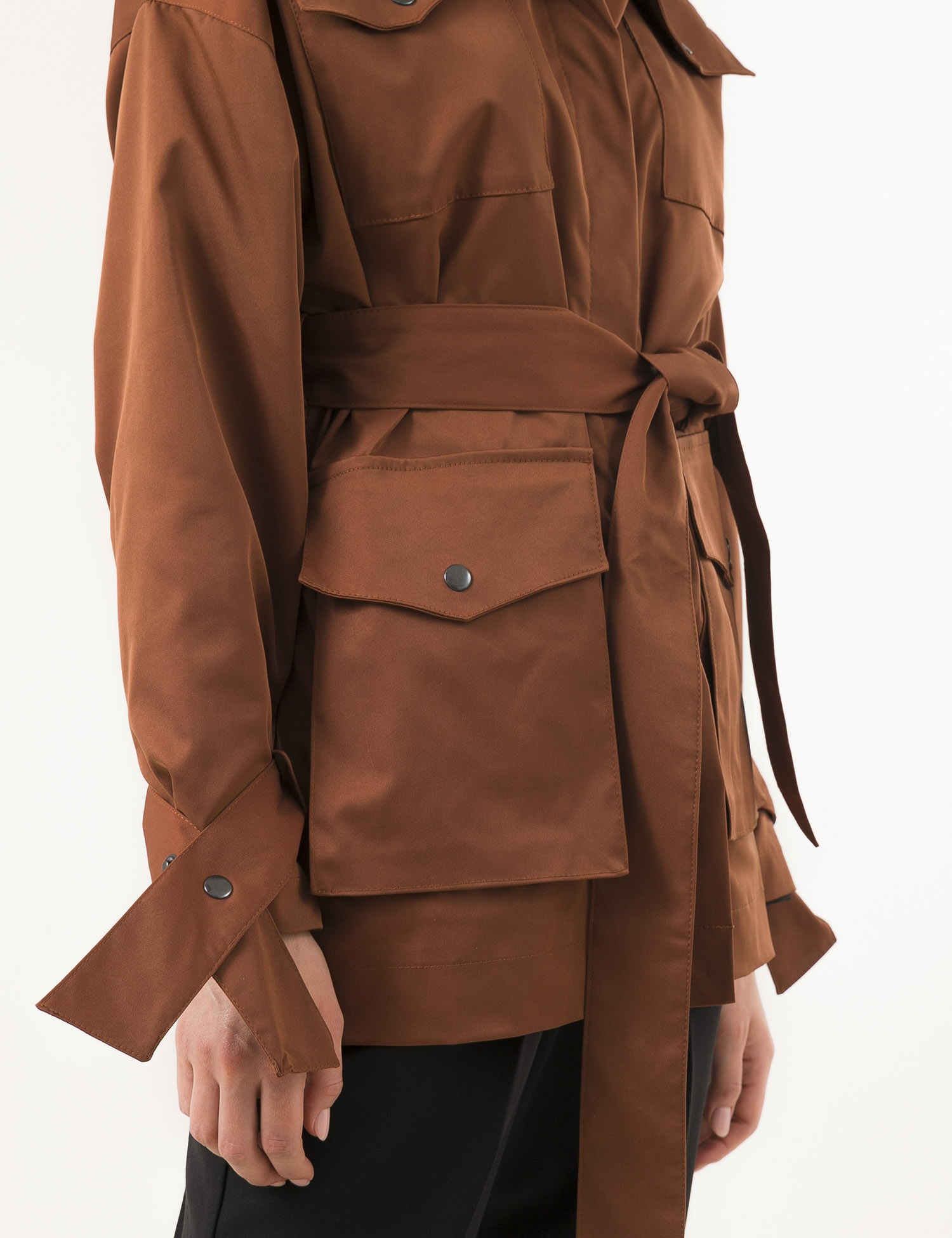 Image Жіноча коричнева куртка