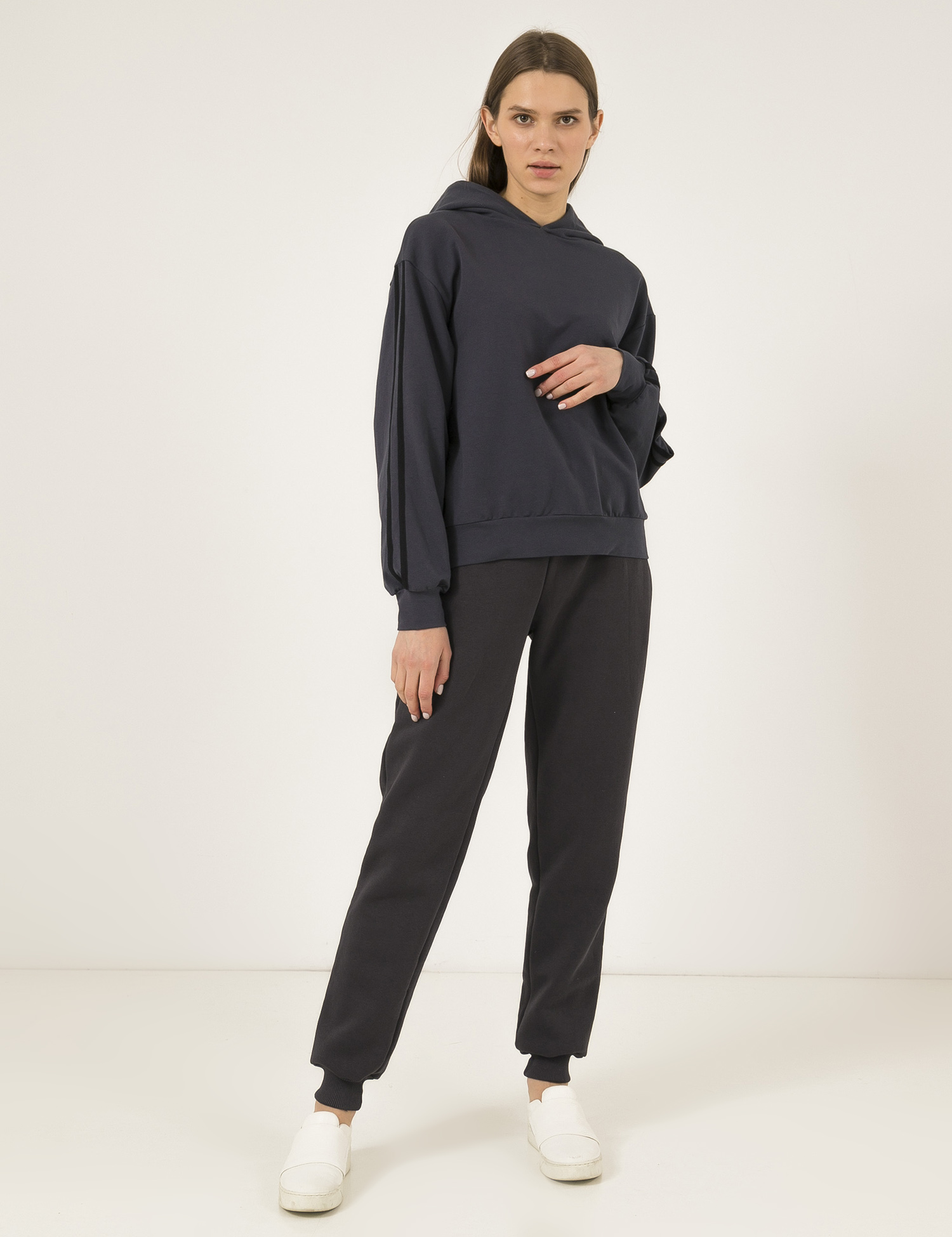 Картинка Жіночі темно-сірі штани