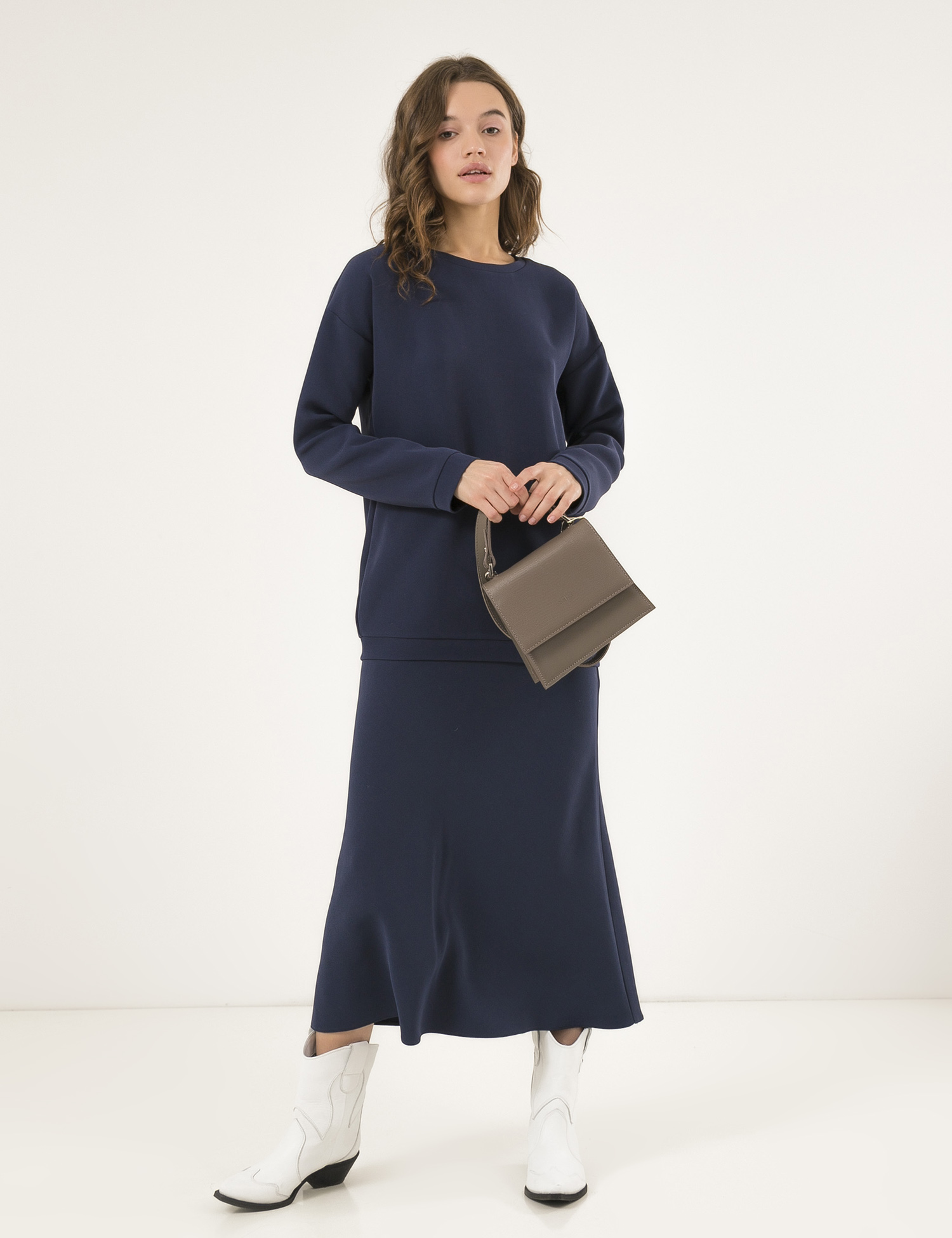 Картинка Жіноча синя кофта