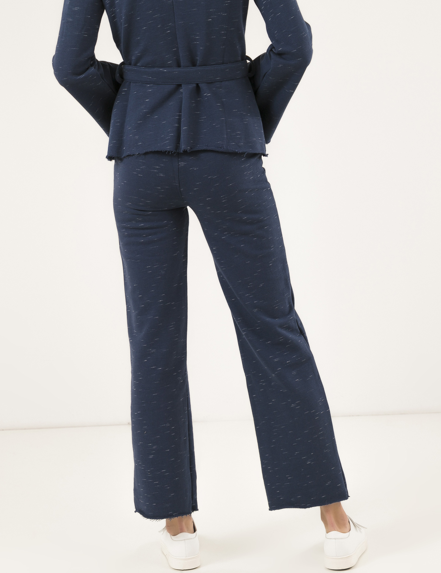 Картинка Жіночі темно-сині штани