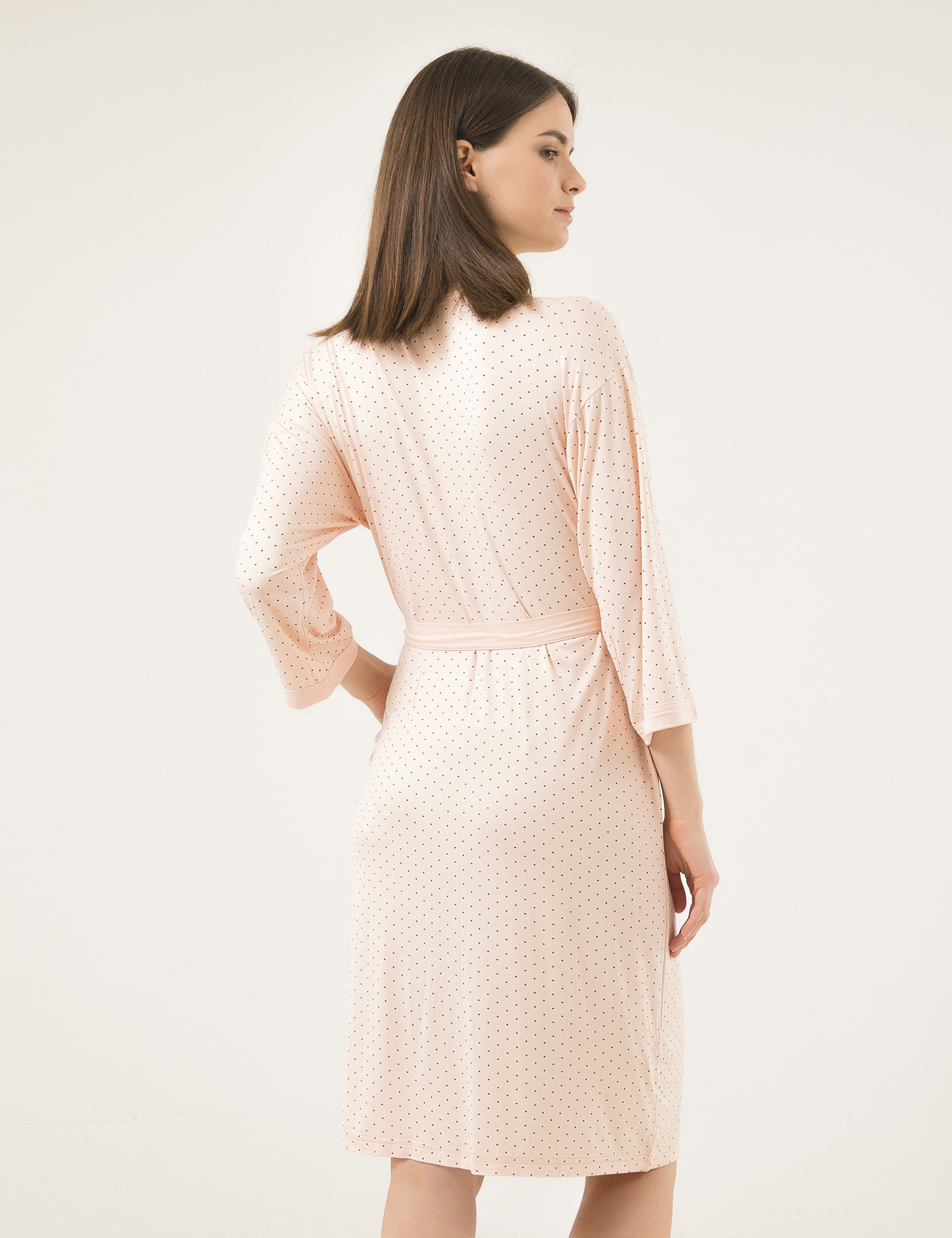 Картинка Жіночий рожевий халат в горошок